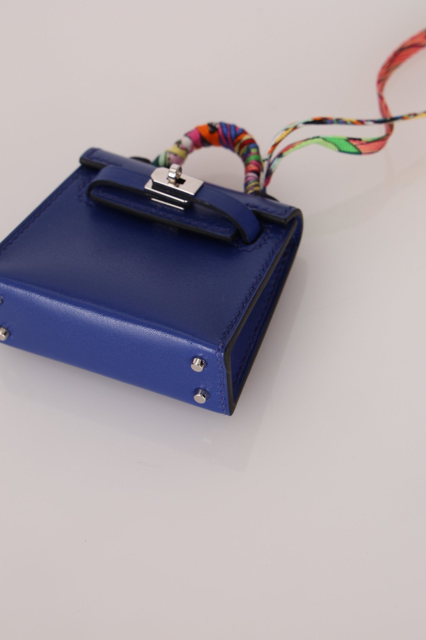 Hermès 2021 Tadelakt Bleu Electrique Micro Kelly Twilly PHW - FashioNica