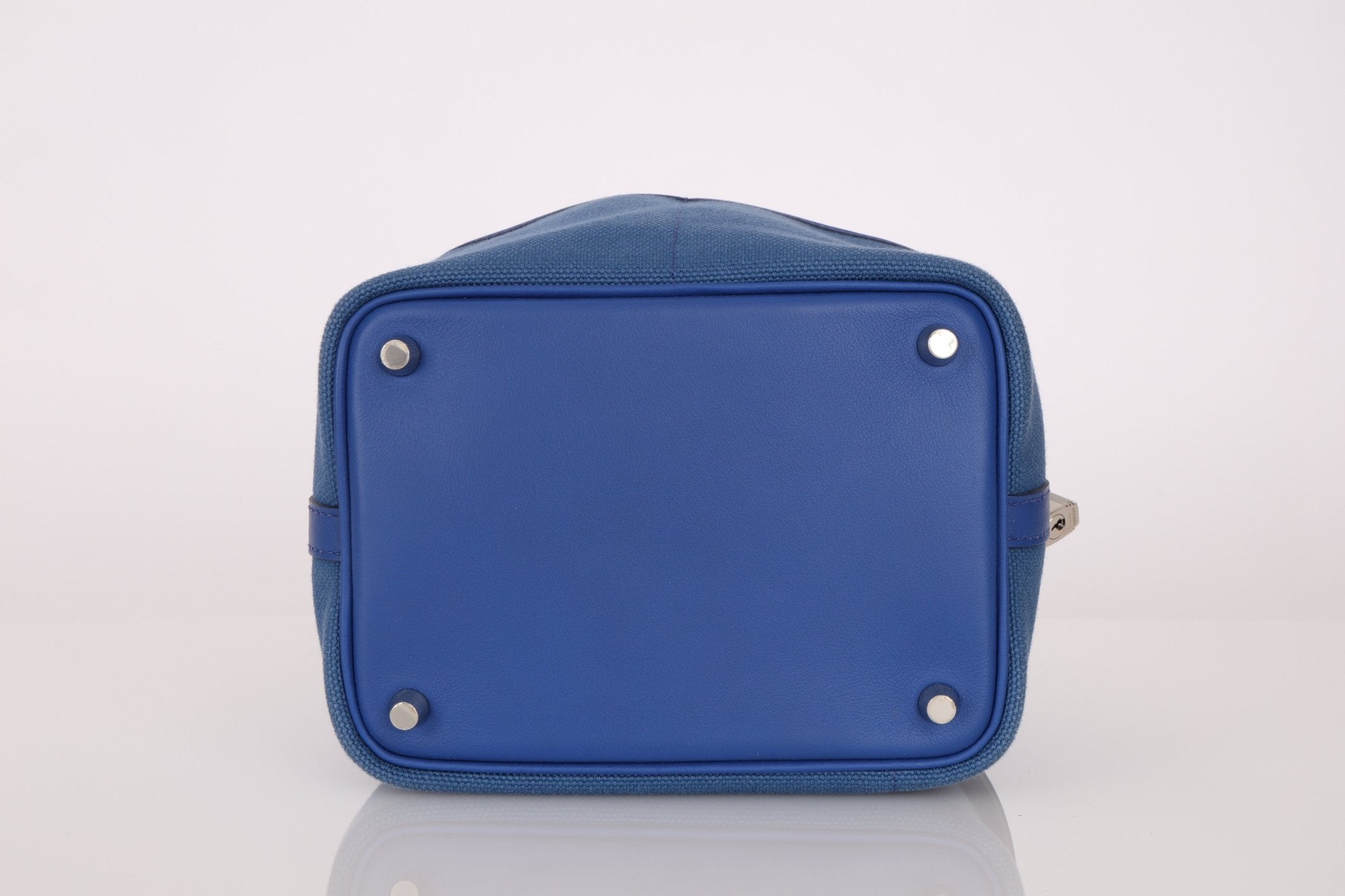 Hermès 2022 Bleu France Cargo Picotin 18 - FashioNica