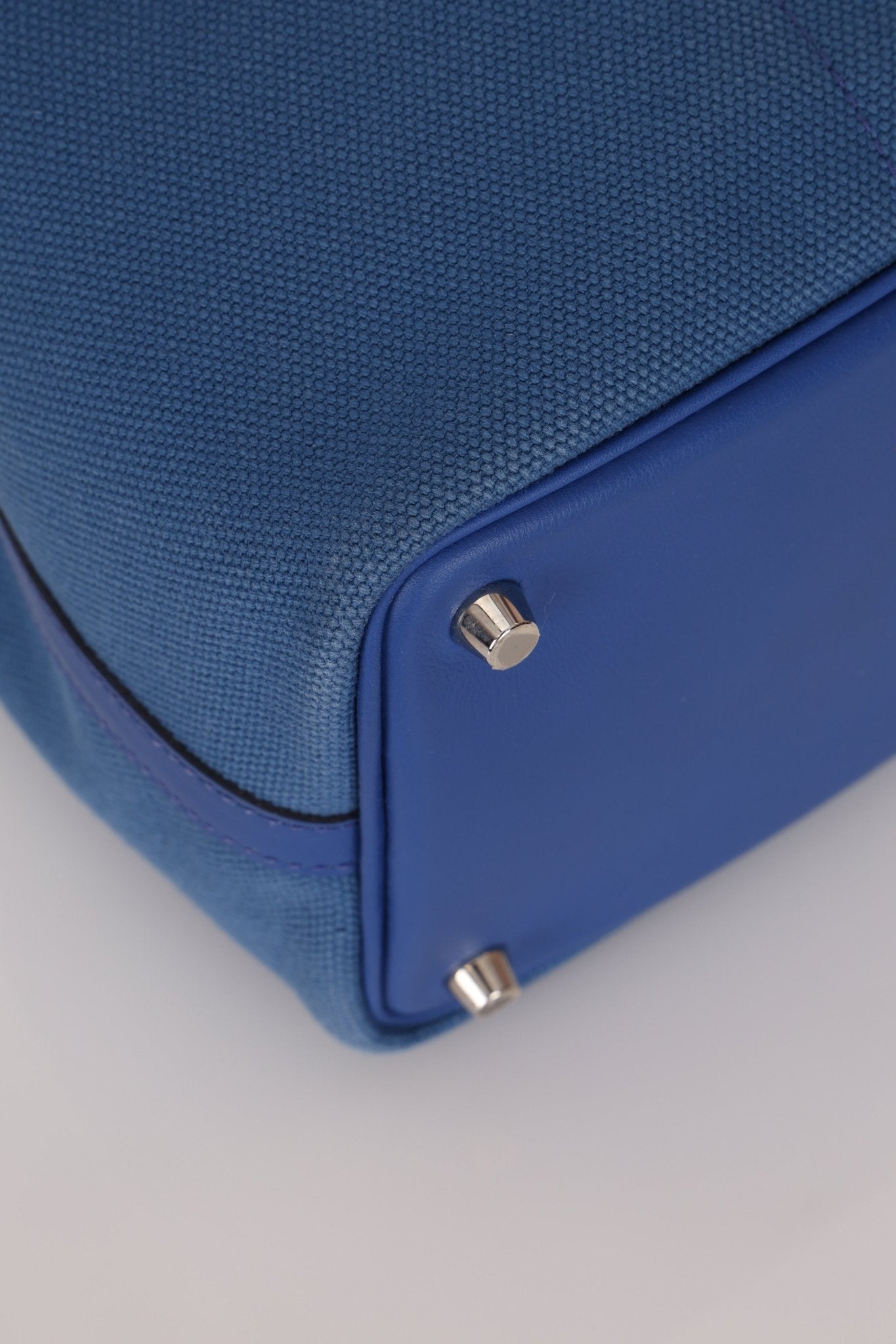 Hermès 2022 Bleu France Cargo Picotin 18 - FashioNica