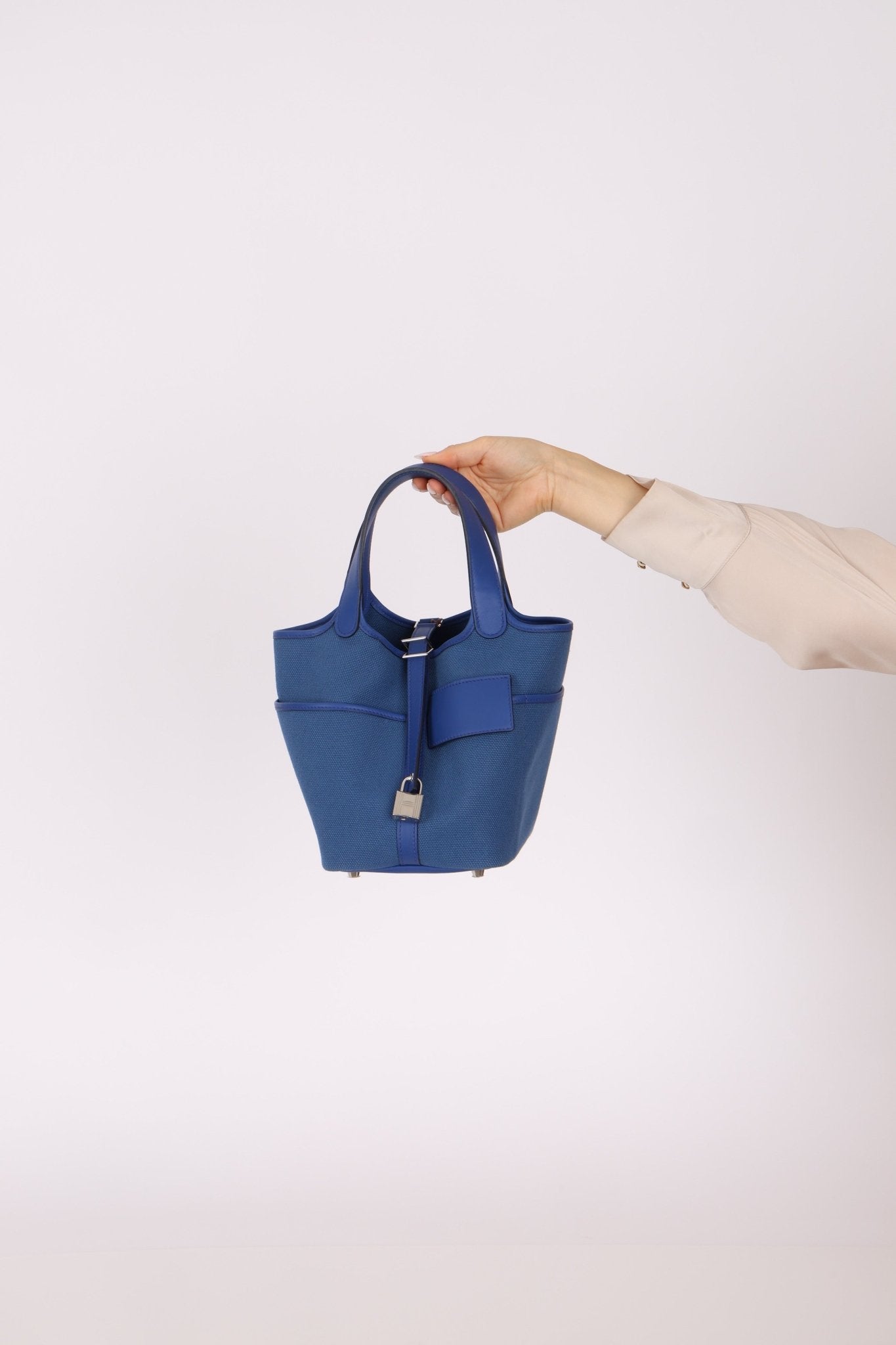 Hermès 2022 Bleu France Swift and Canvas Cargo Picotin 18 PHW - FashioNica