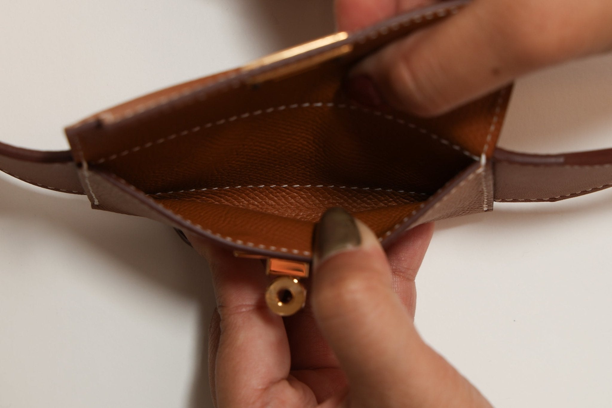 Hermès 2022 Gold Epsom and Swift Kelly Pocket Bag Strap - FashioNica