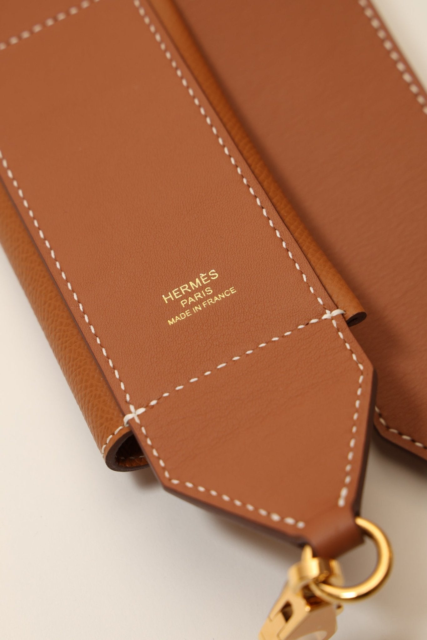 Hermès 2022 Gold Epsom and Swift Kelly Pocket Bag Strap - FashioNica