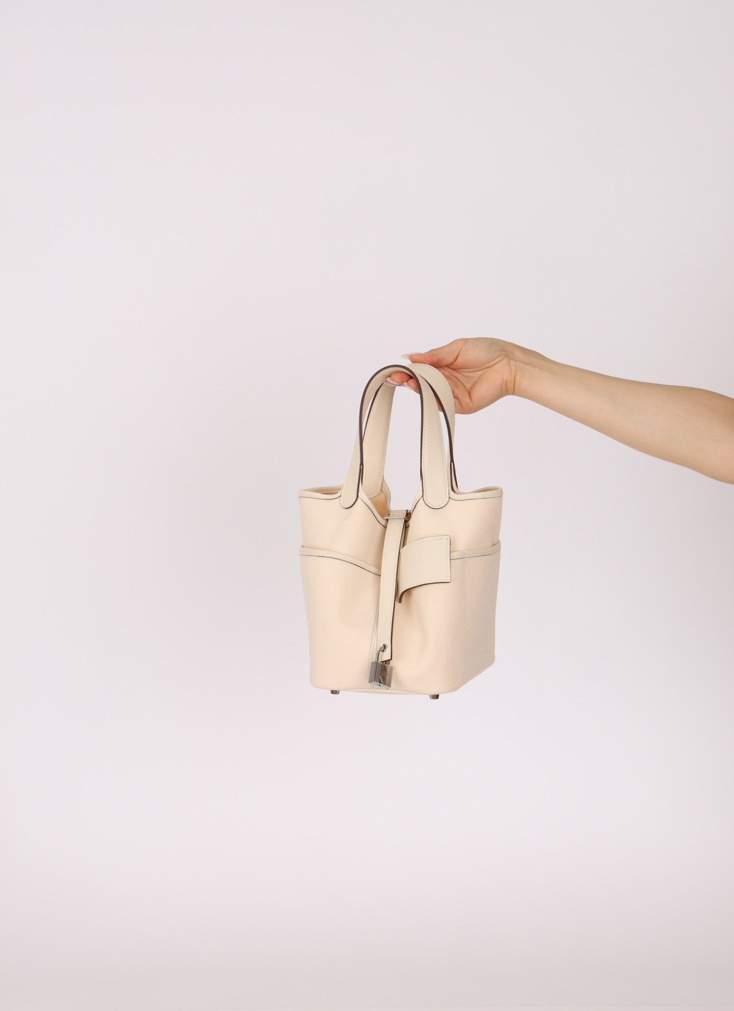 Hermès 2022 Nata Toile Goeland Swift Cargo Picotin 18 PHW - FashioNica