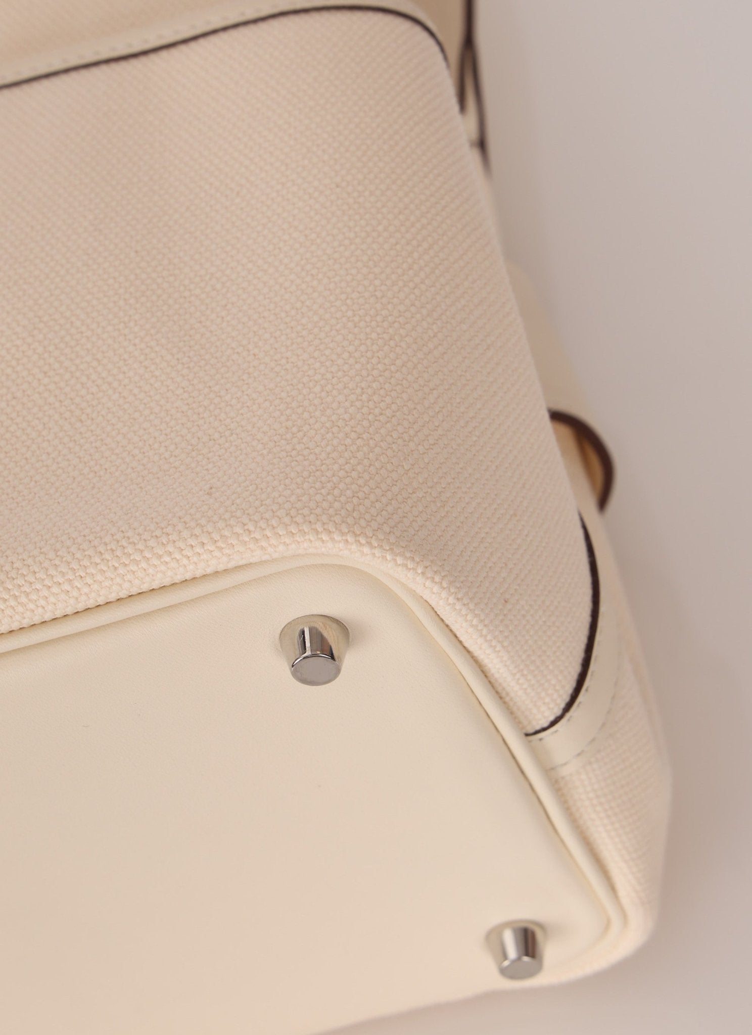 Hermès 2022 Nata Toile Goeland Swift Cargo Picotin 18 PHW - FashioNica