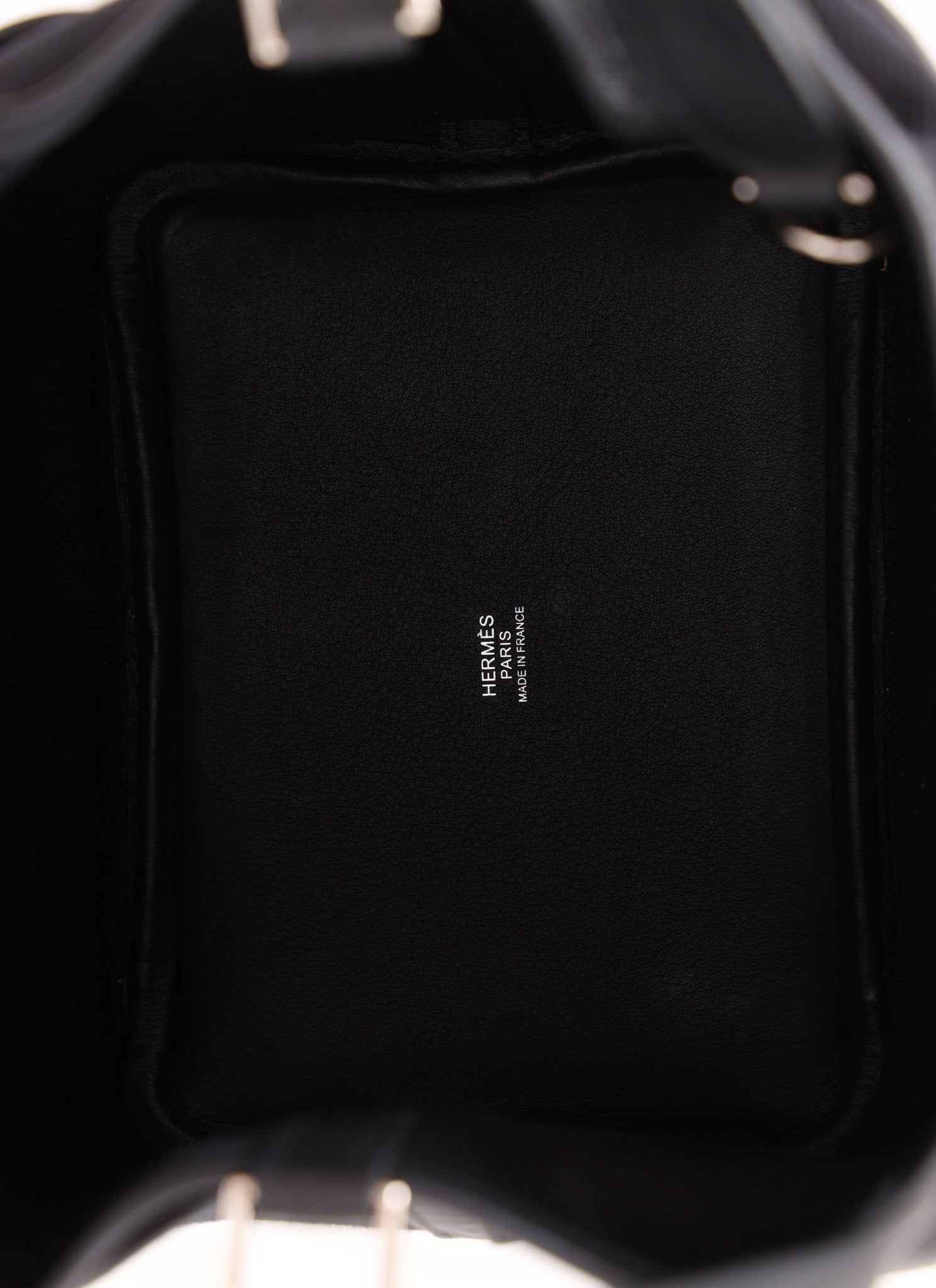 Hermès 2022 Noir Cargo Picotin 18 - FashioNica