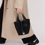 Hermès 2022 Noir Cargo Picotin 18 - FashioNica