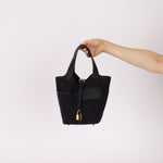 Hermès 2022 Noir Toile Goeland Swift Cargo Picotin Lock 18 GHW - FashioNica