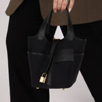 Hermès 2022 Noir Toile Goeland Swift Cargo Picotin Lock 18 GHW - FashioNica