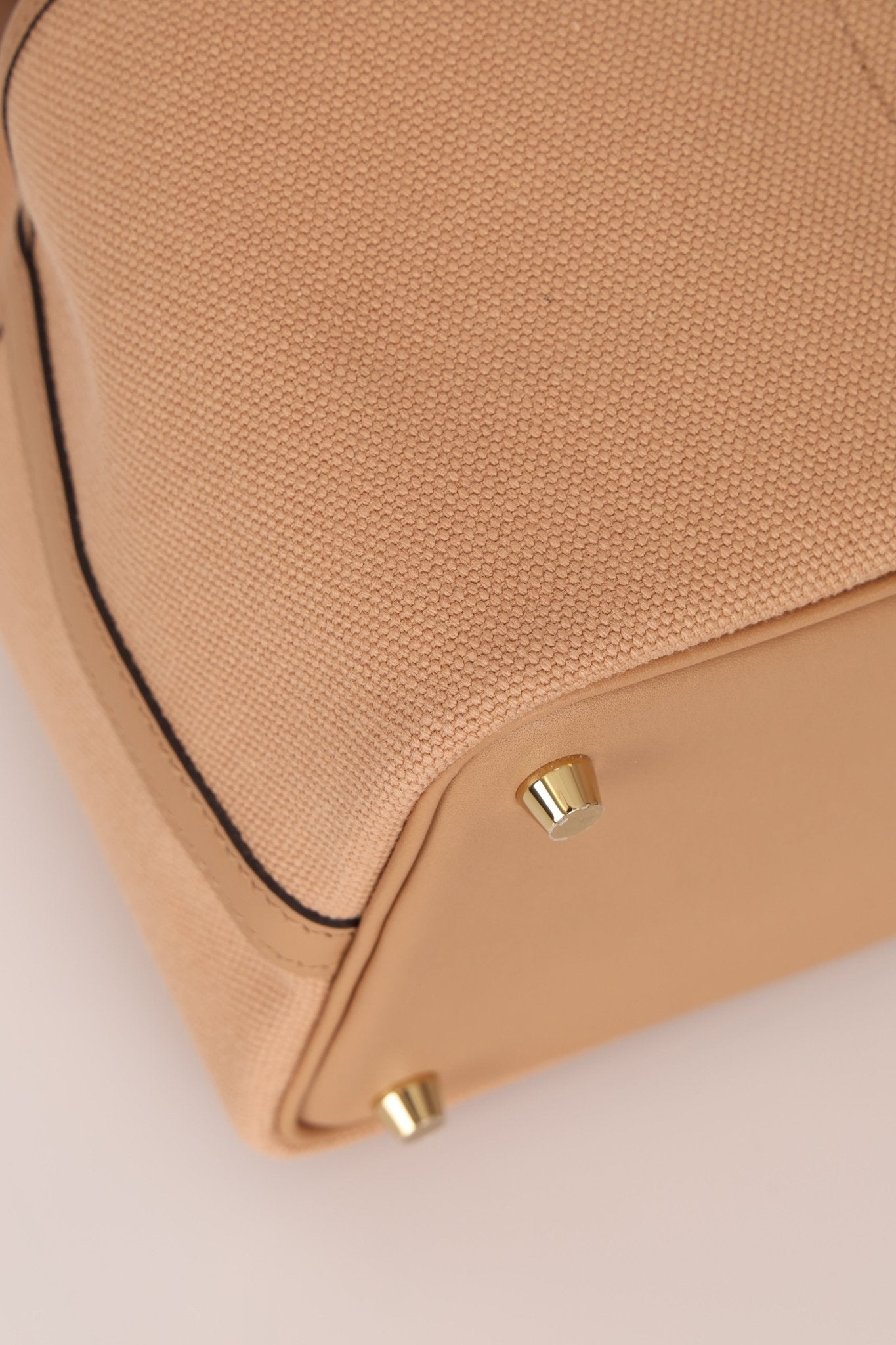 Hermès 2023 Chai Swift Cargo Picotin 18 GHW - FashioNica