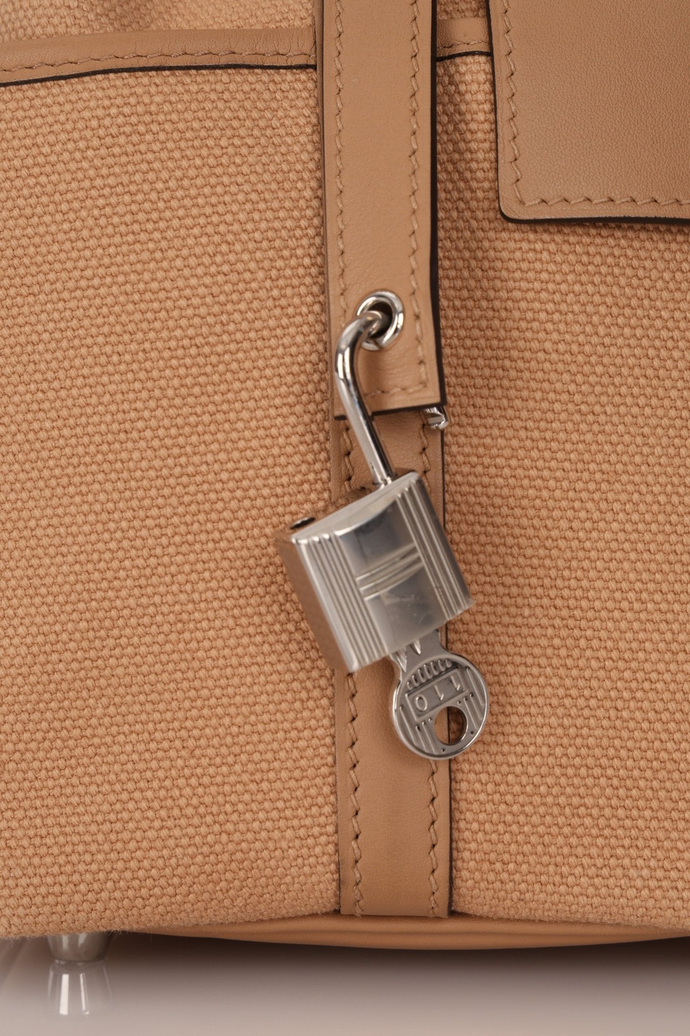 Hermès 2023 Chai Swift Cargo Picotin Lock 18 PHW - FashioNica