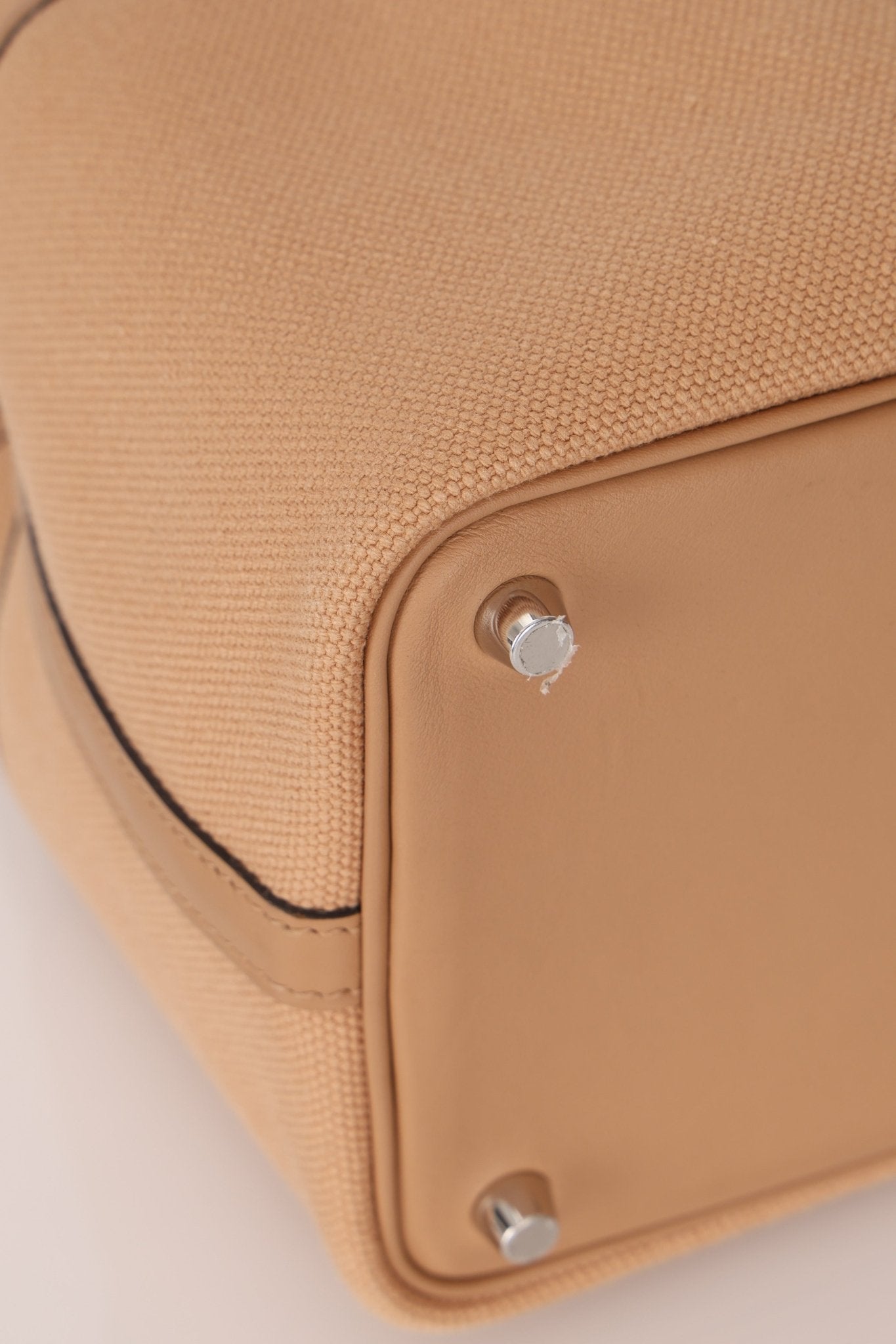 Hermès 2023 Chai Swift Cargo Picotin Lock 18 PHW - FashioNica