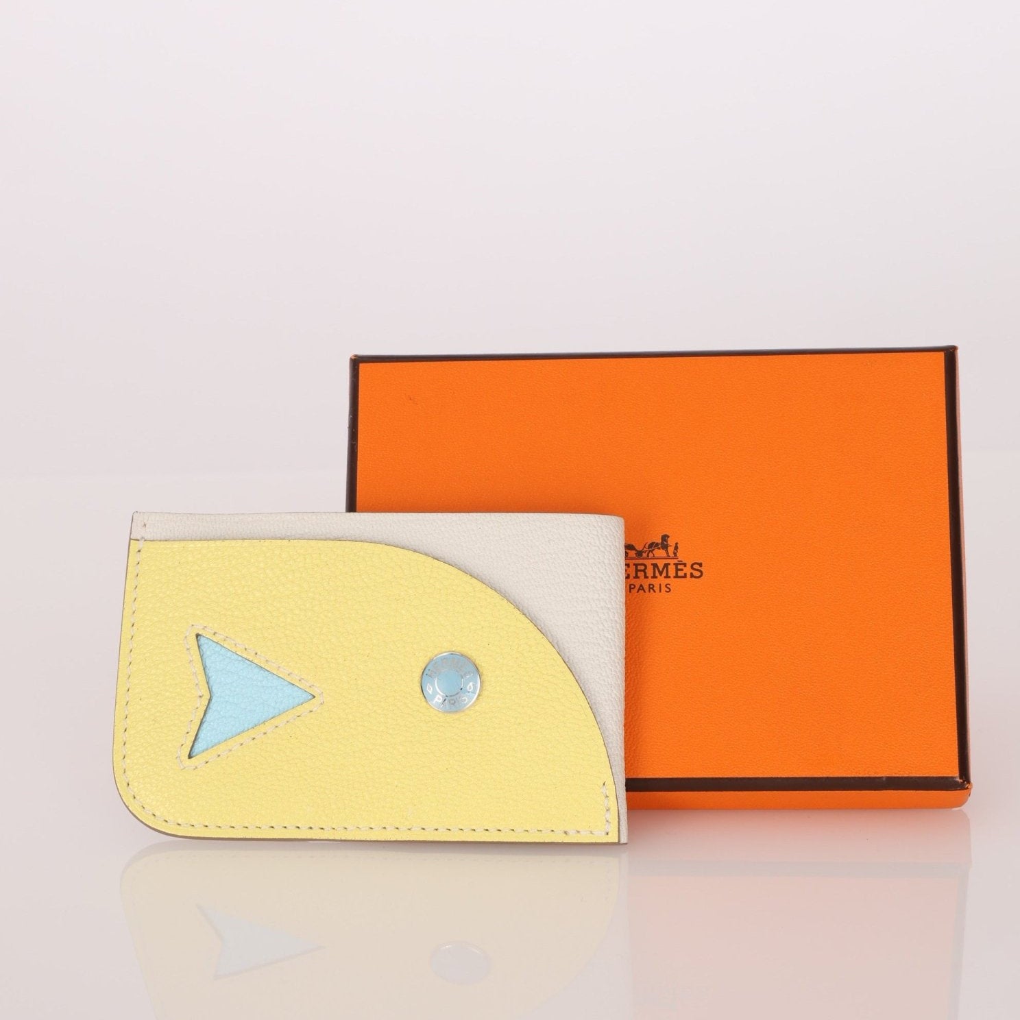 Hermès 2023 Chevre Mysore Poisson Card Holder PHW - FashioNica
