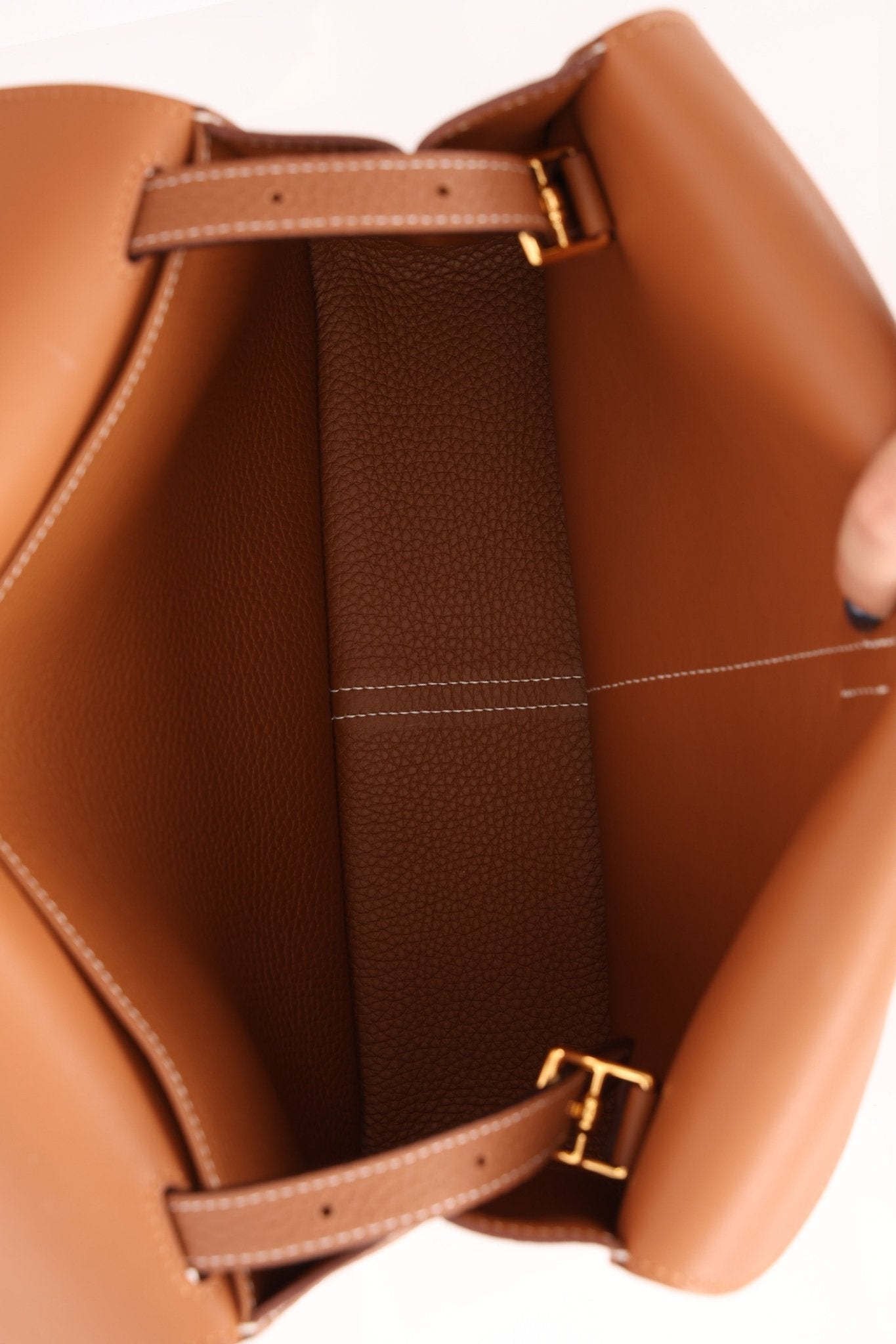 Hermès 2023 Clemence Gold Halzan 31 GHW - FashioNica