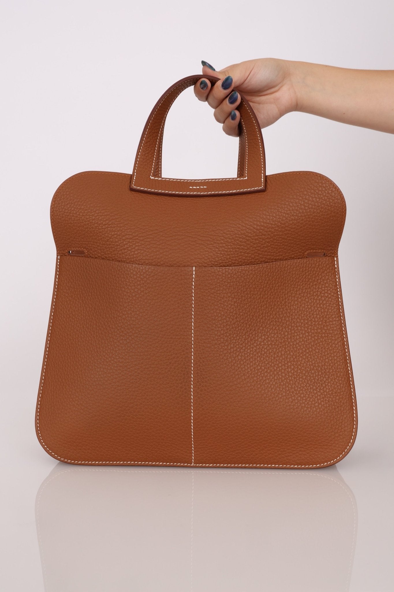 Hermès 2023 Clemence Gold Halzan 31 GHW - FashioNica