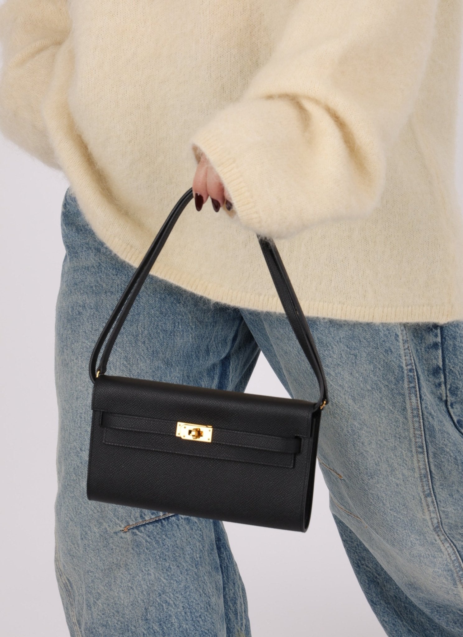 Hermès 2023 Noir Epsom Kelly To Go Wallet GHW - FashioNica