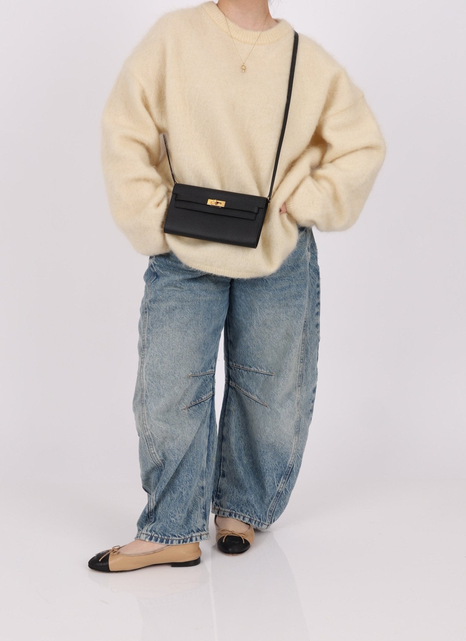 Hermès 2023 Noir Epsom Kelly To Go Wallet GHW - FashioNica