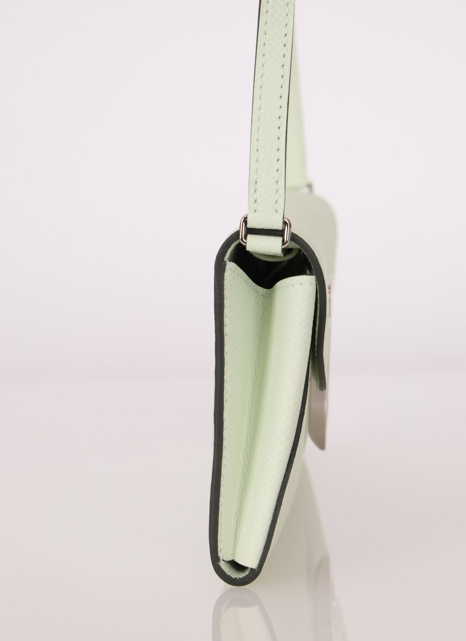 Hermès 2023 Vert Fizz Chaine d’Ancre To Go Wallet Epsom PHW - FashioNica