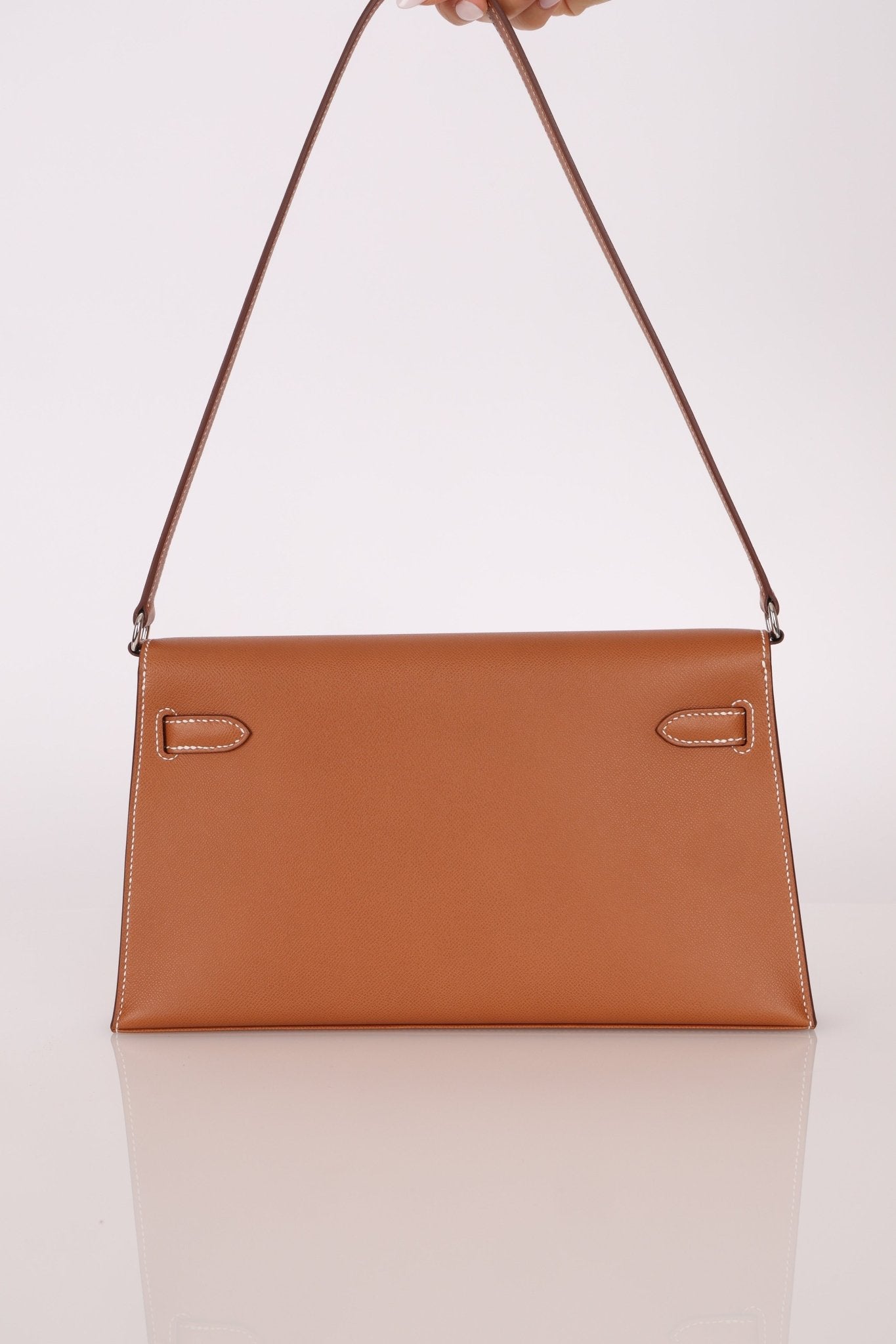 Hermès 2024 Gold Veau Madame Kelly Elan PHW - FashioNica