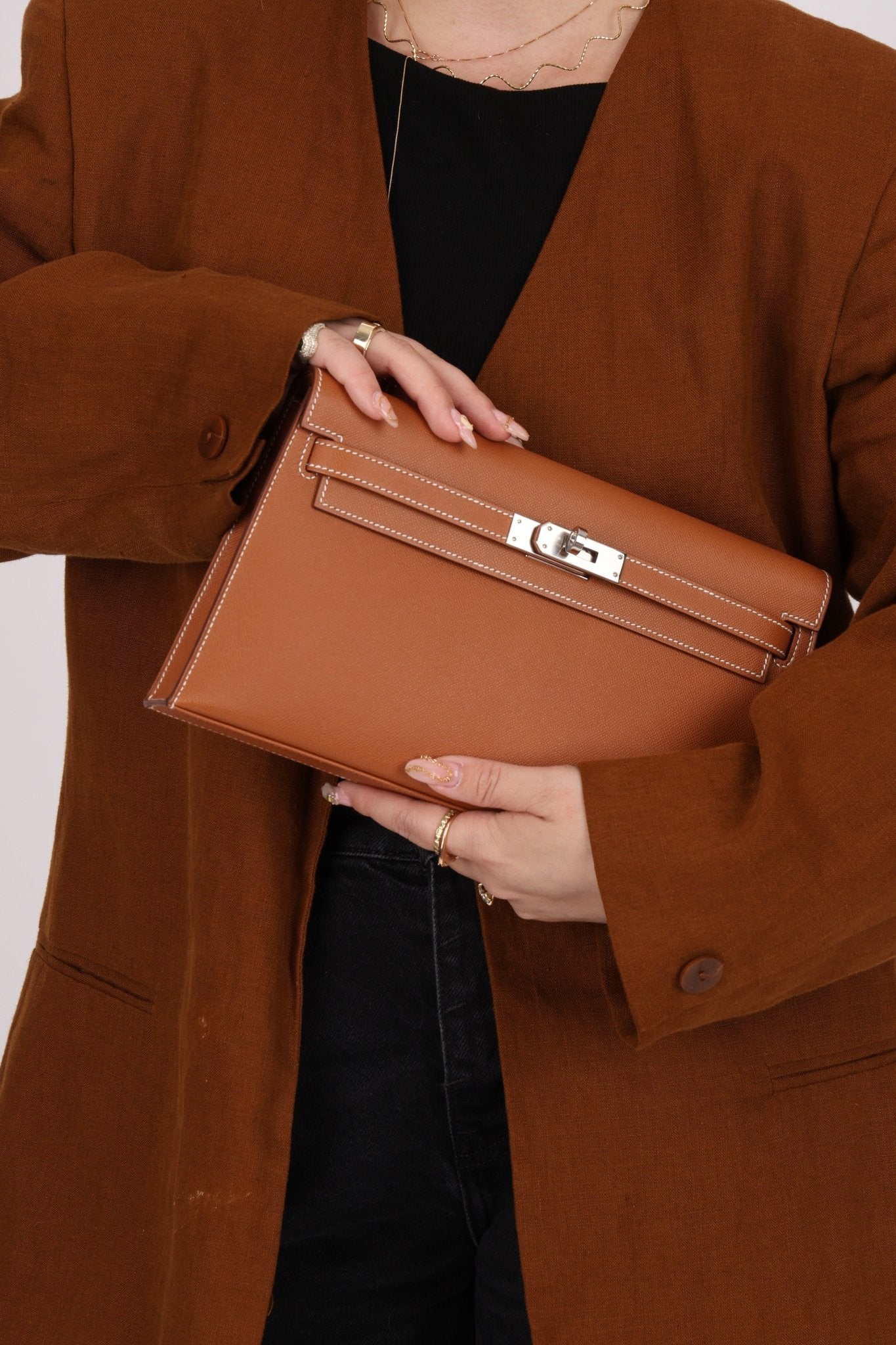 Hermès 2024 Gold Veau Madame Kelly Elan PHW - FashioNica