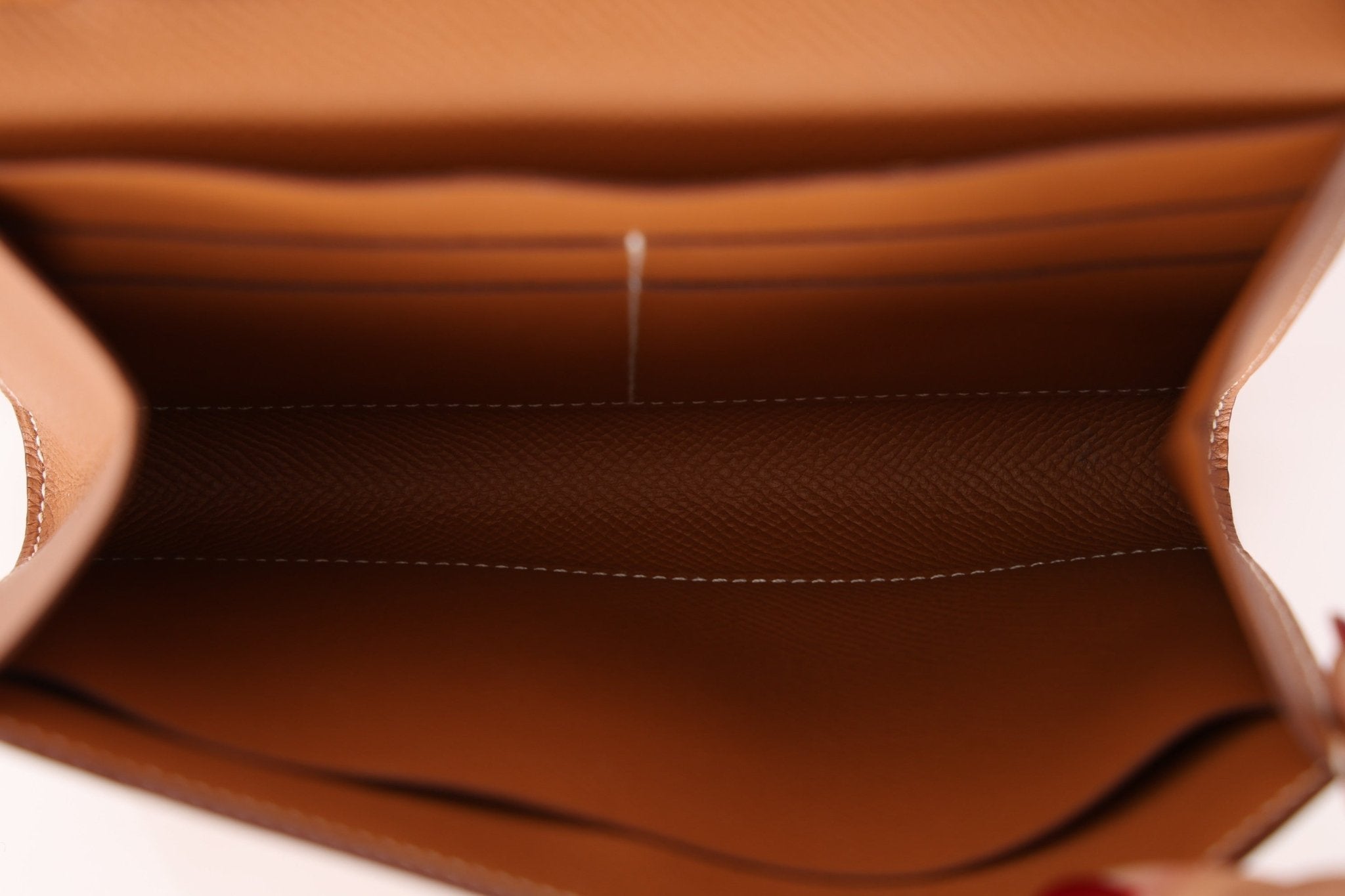 Hermès Clic Wallet on Strap - FashioNica