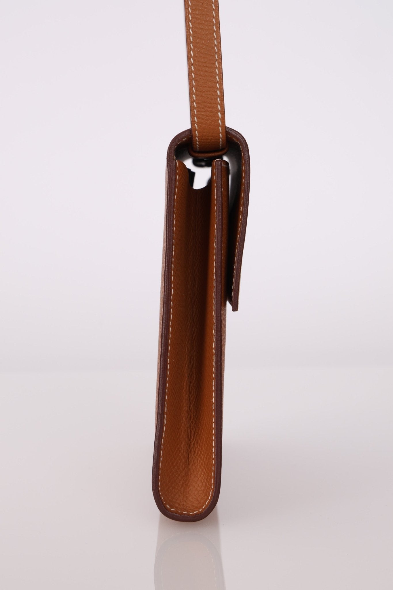 Hermès Clic Wallet on Strap - FashioNica