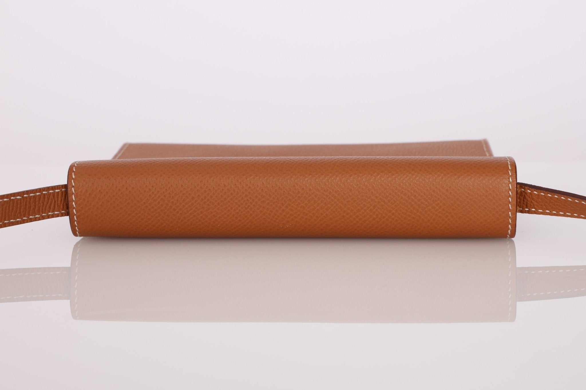 Hermès Clic Wallet on Strap - FashioNica