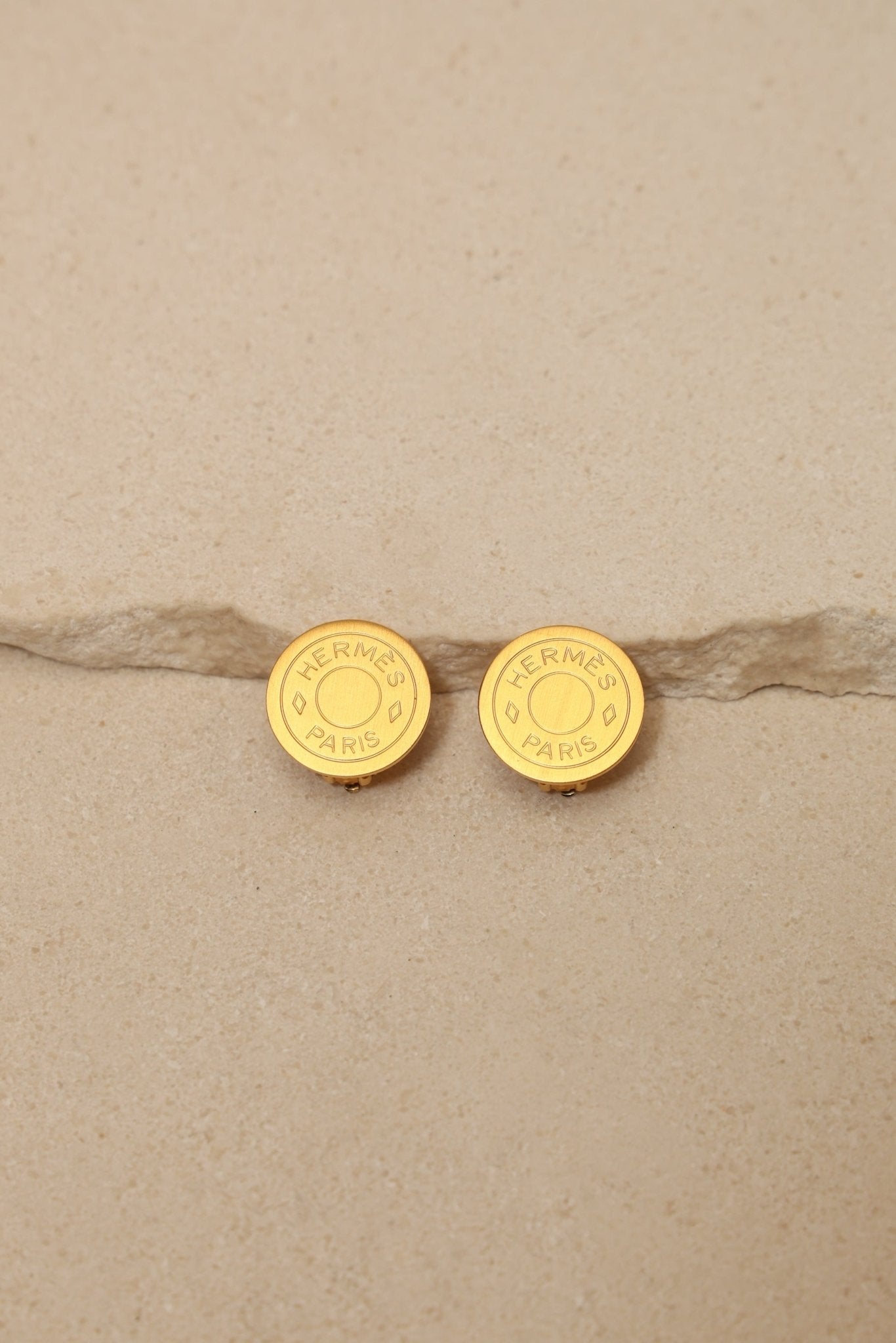 Hermès Clou de Selle Clip - On Earrings 18K GP - FashioNica