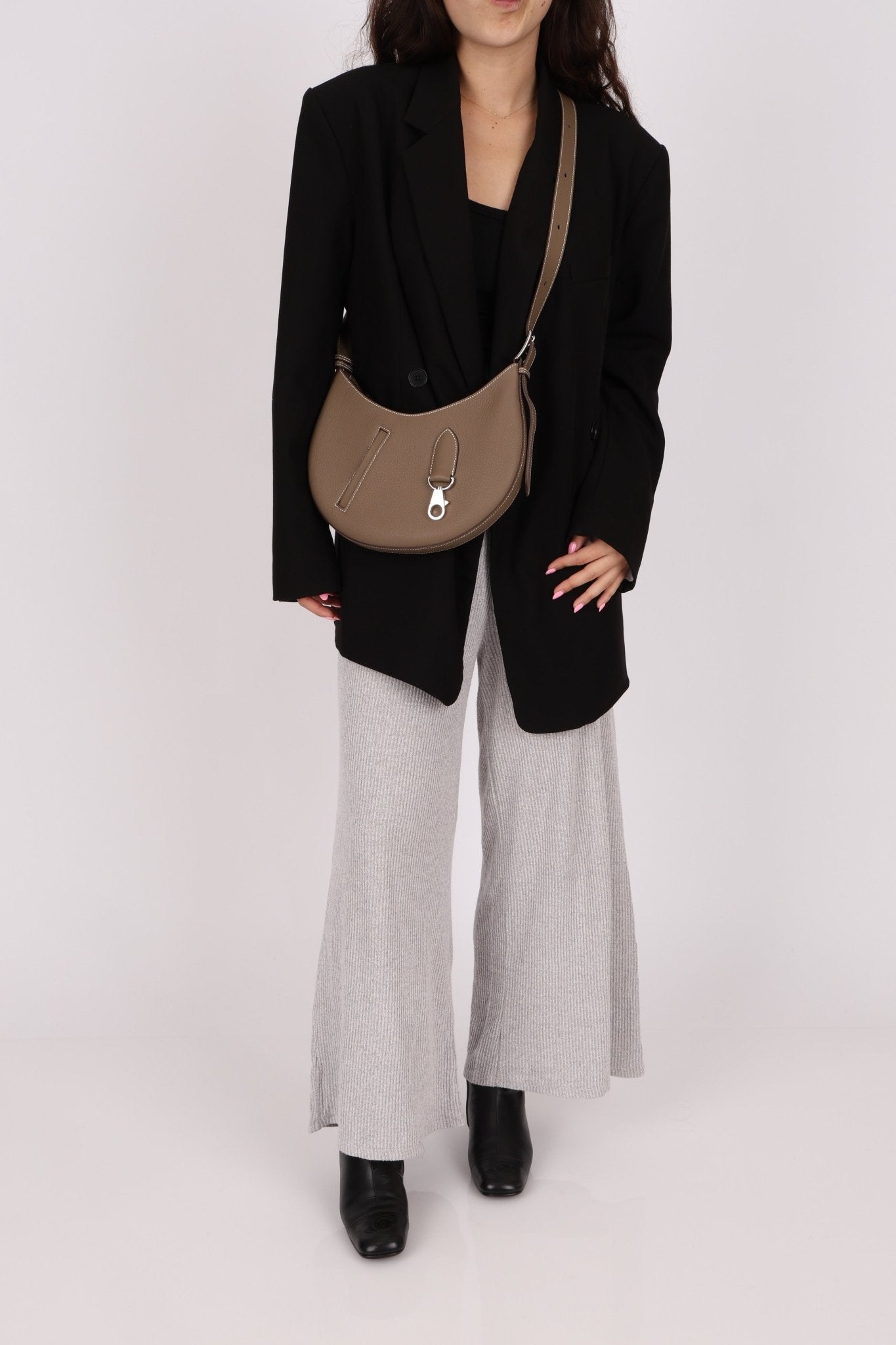 Hermès Etoupe Togo P’tit Arçon PHW - FashioNica