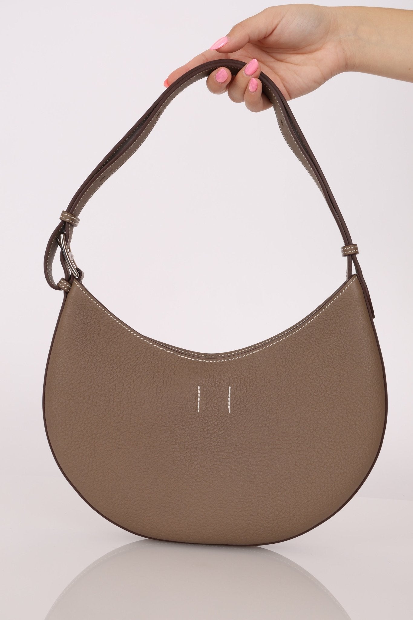 Hermès Etoupe Togo P’tit Arçon PHW - FashioNica