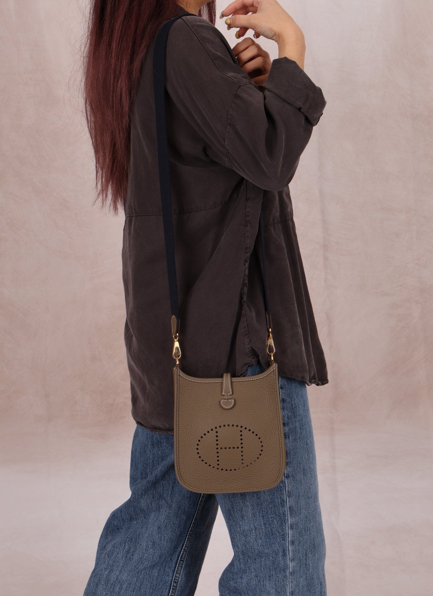 Hermes Evelyne Etoupe 16 Amazone Clemence Crossbody Gen III - FashioNica