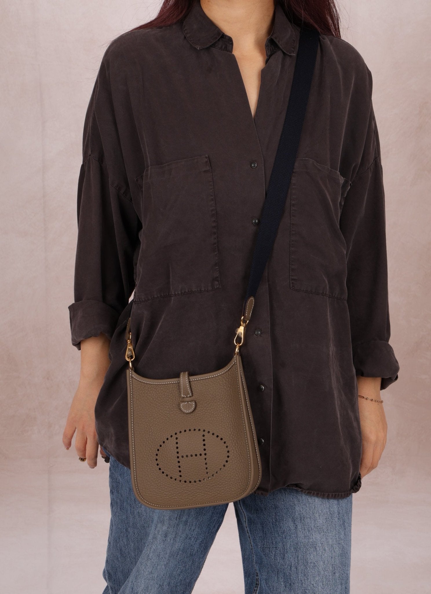 Hermes Evelyne Etoupe 16 Amazone Clemence Crossbody Gen III - FashioNica