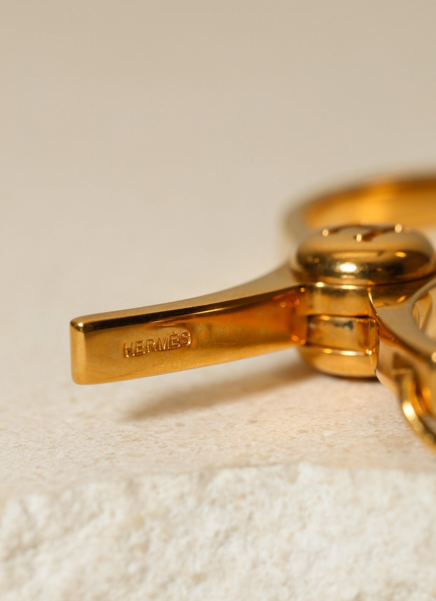 Hermès Filou Glove Clip - FashioNica