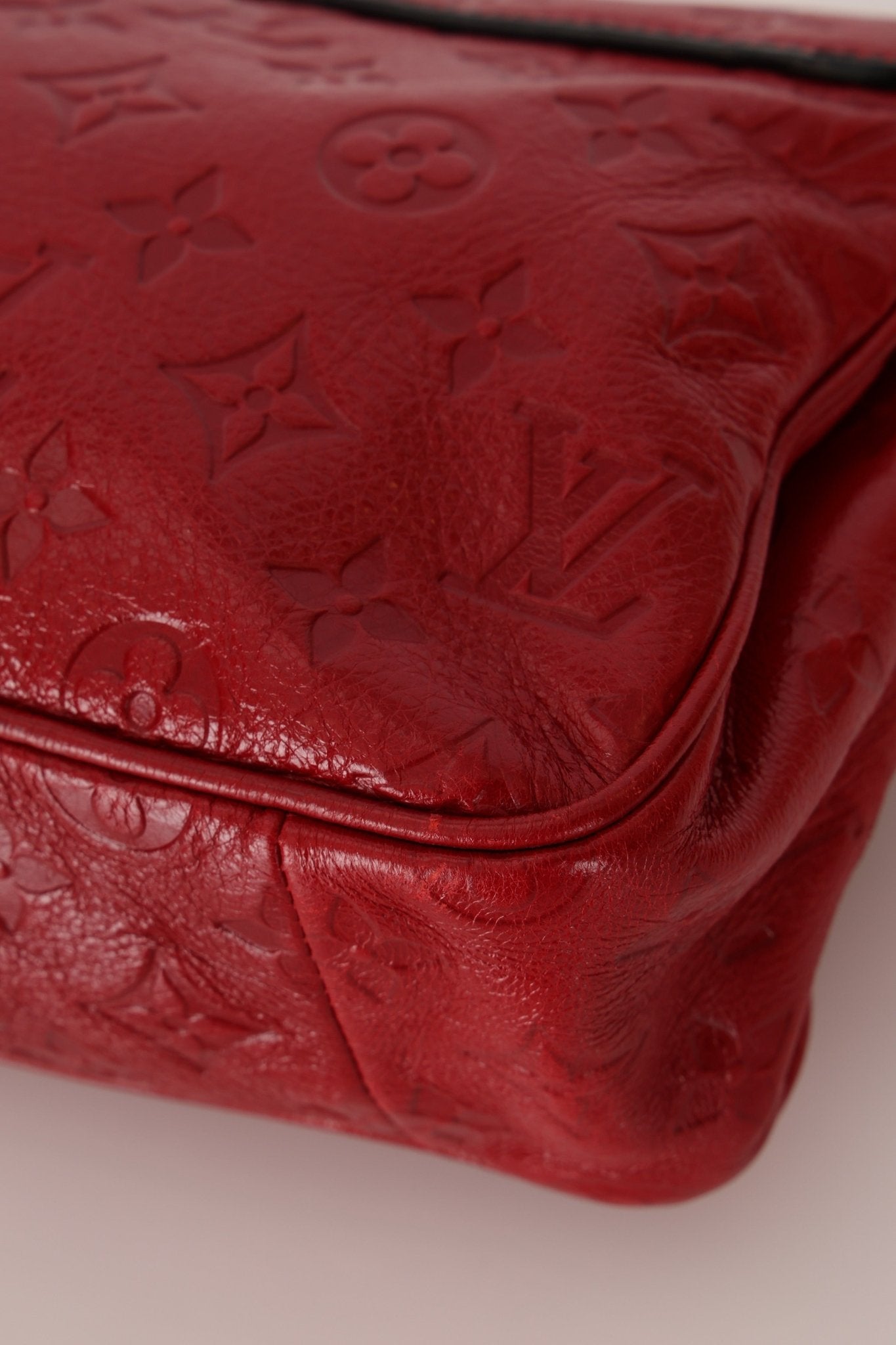 Limited Edition 2009 Louis Vuitton My Deer Enigme Clutch - FashioNica