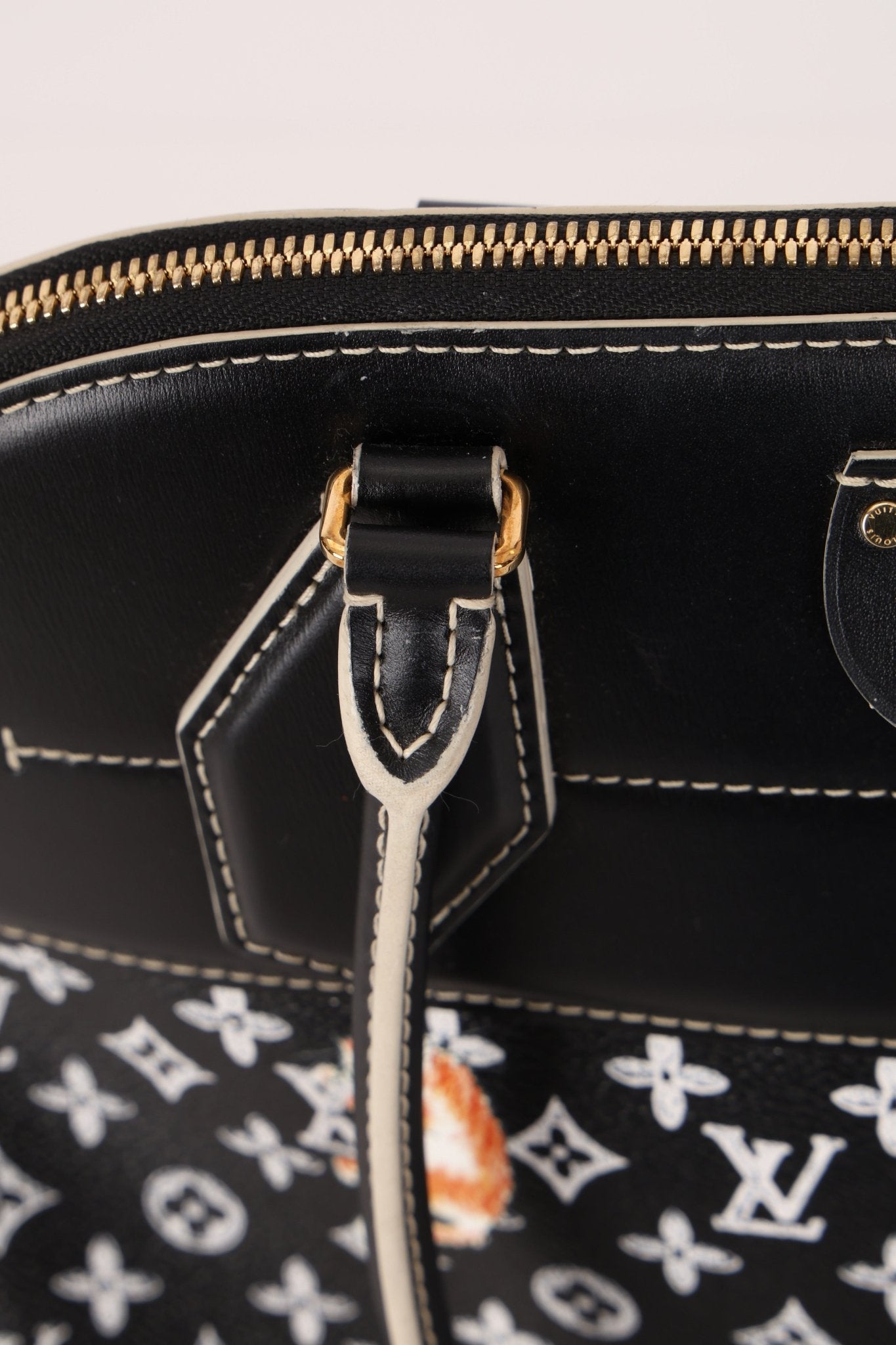 Limited Edition 2018 Louis Vuitton x Grace Coddington Catogram Alma MM - FashioNica