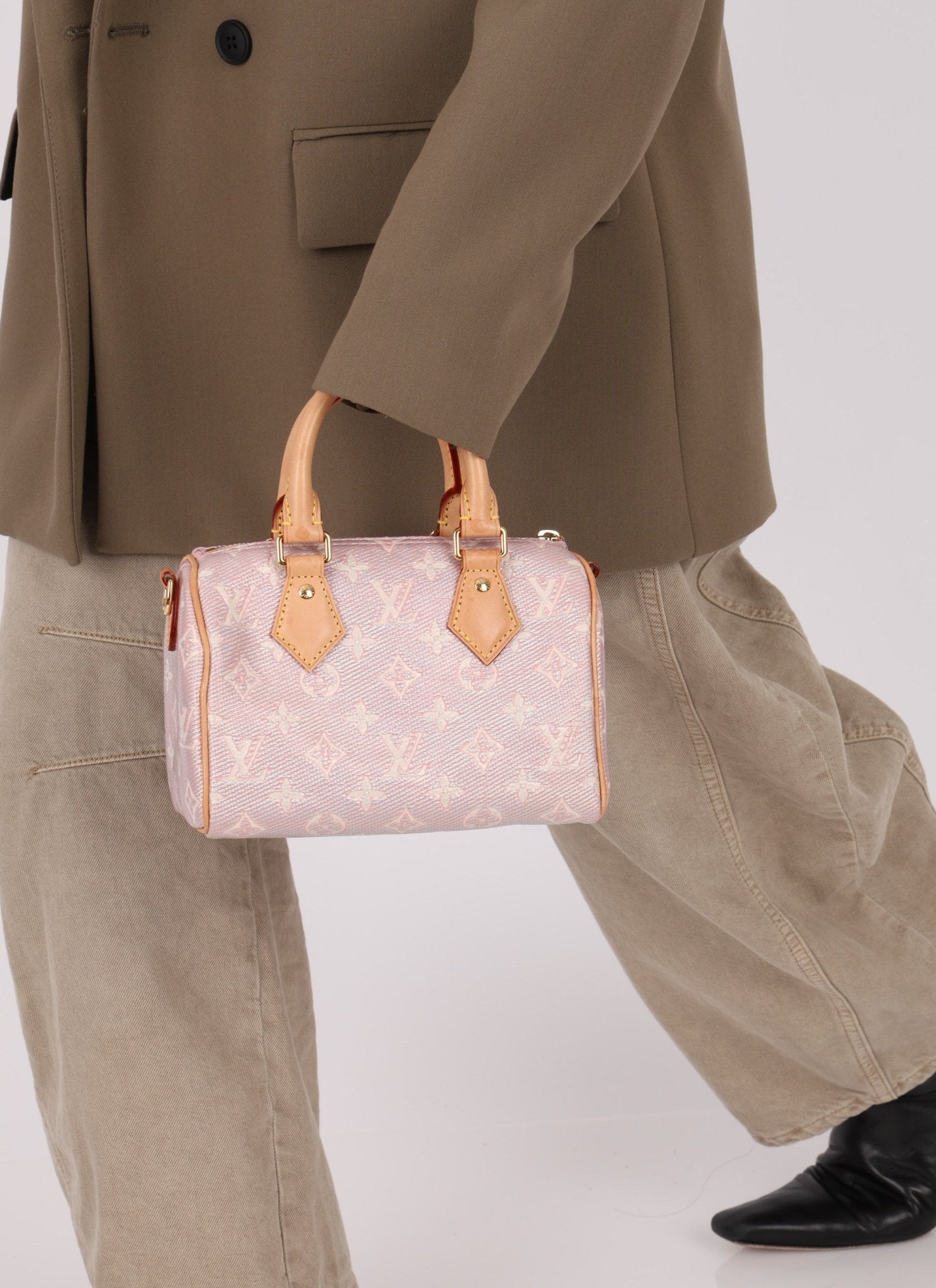 Limited Edition Asia Exclusive Louis Vuitton Monoglam Speedy Bandouliere 20 - FashioNica