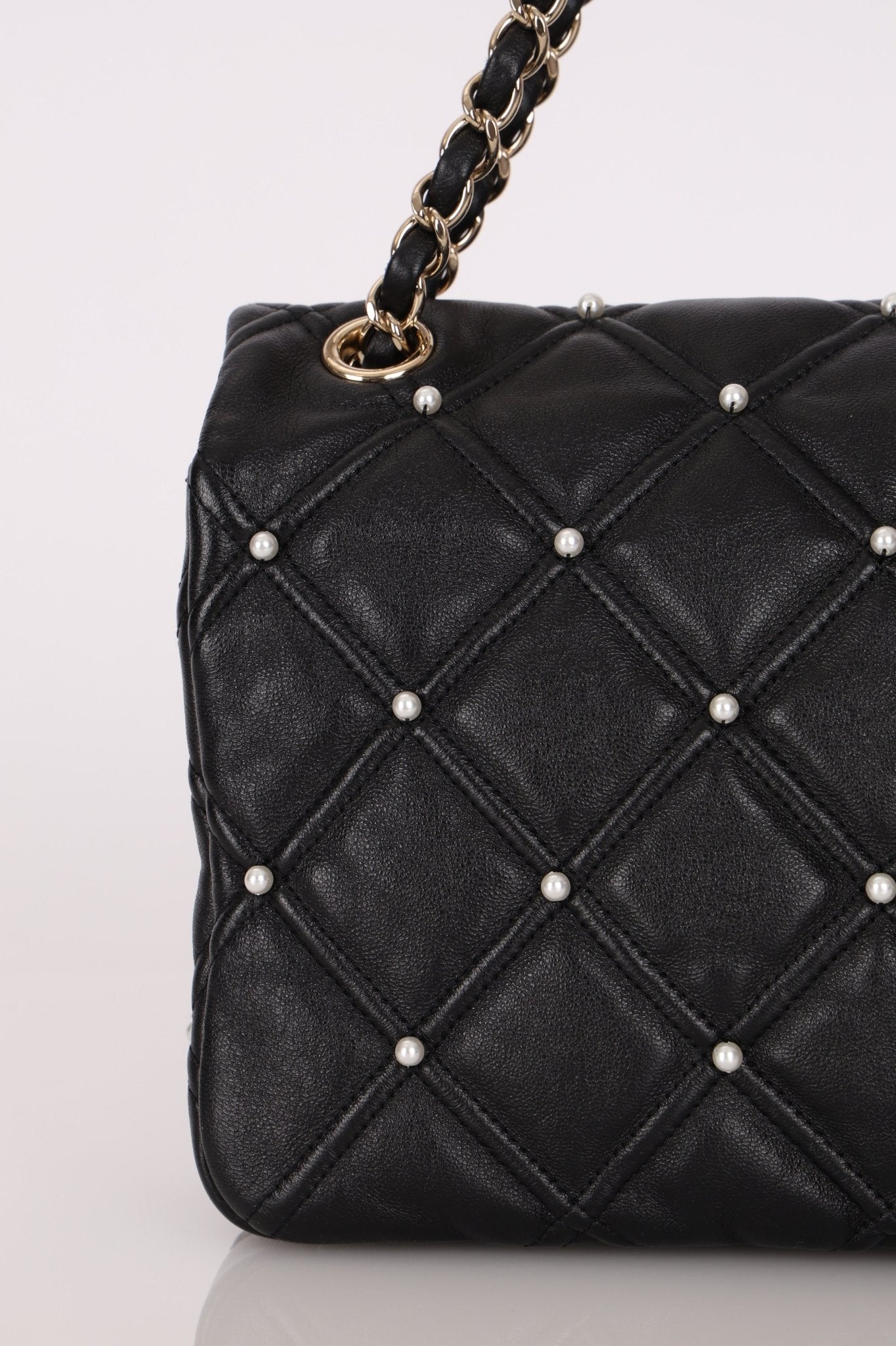 Limited Edition Chanel 2019 Medium Lambskin Pearl Quilted Flap Bag - FashioNica