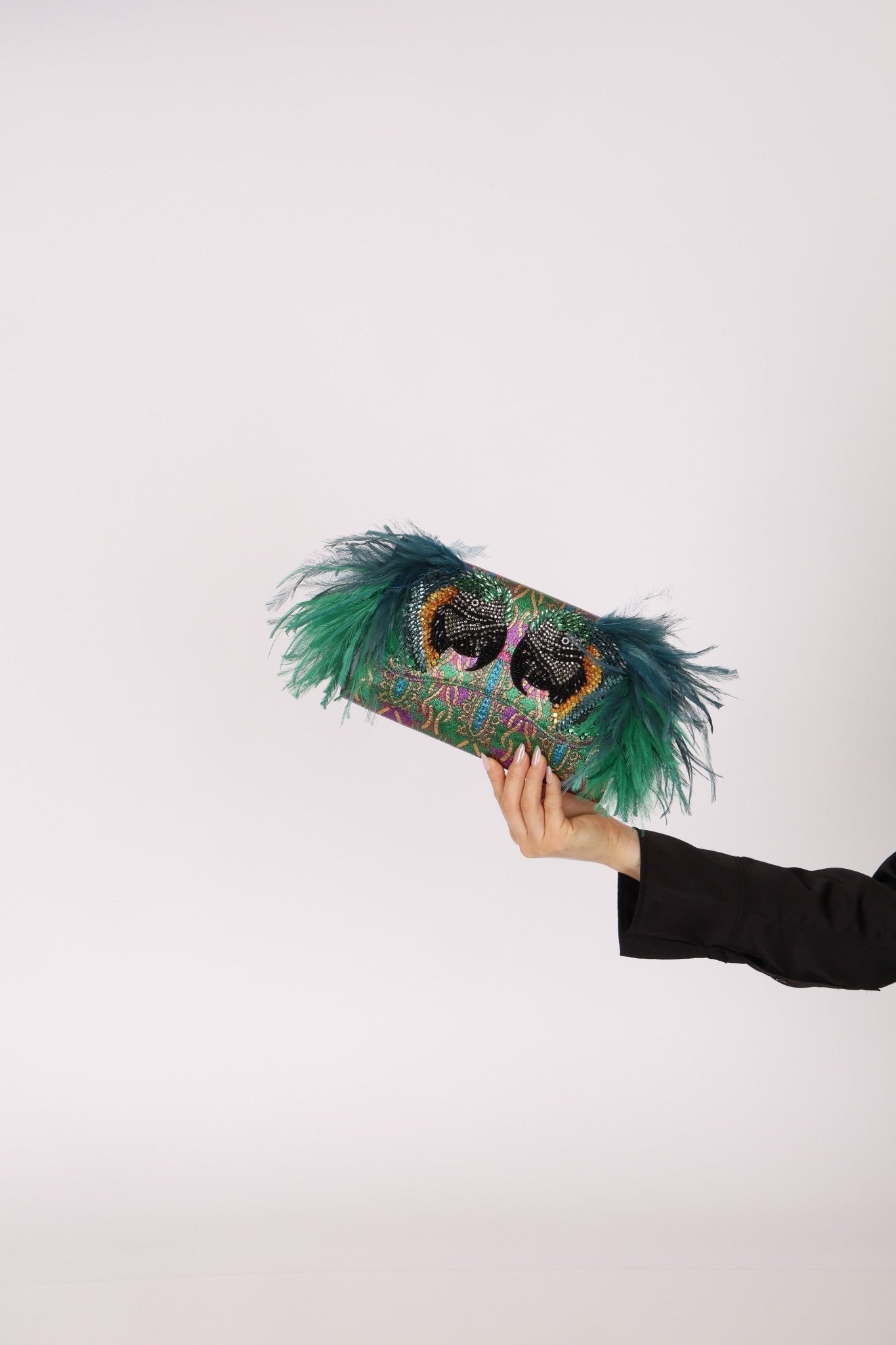 Limited Edition Gucci Macaw Brocade Broadway Clutch - FashioNica