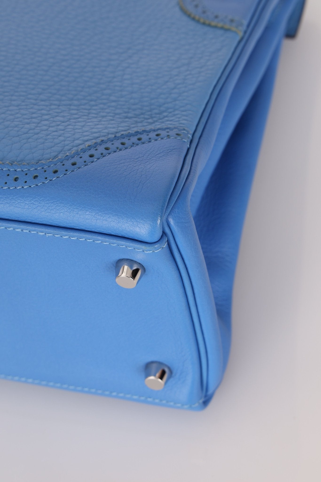 Limited Edition Hermès 2015 Bleu Paradise Clemence and Evercolor Ghillies Kelly 32 Retourne PHW - FashioNica