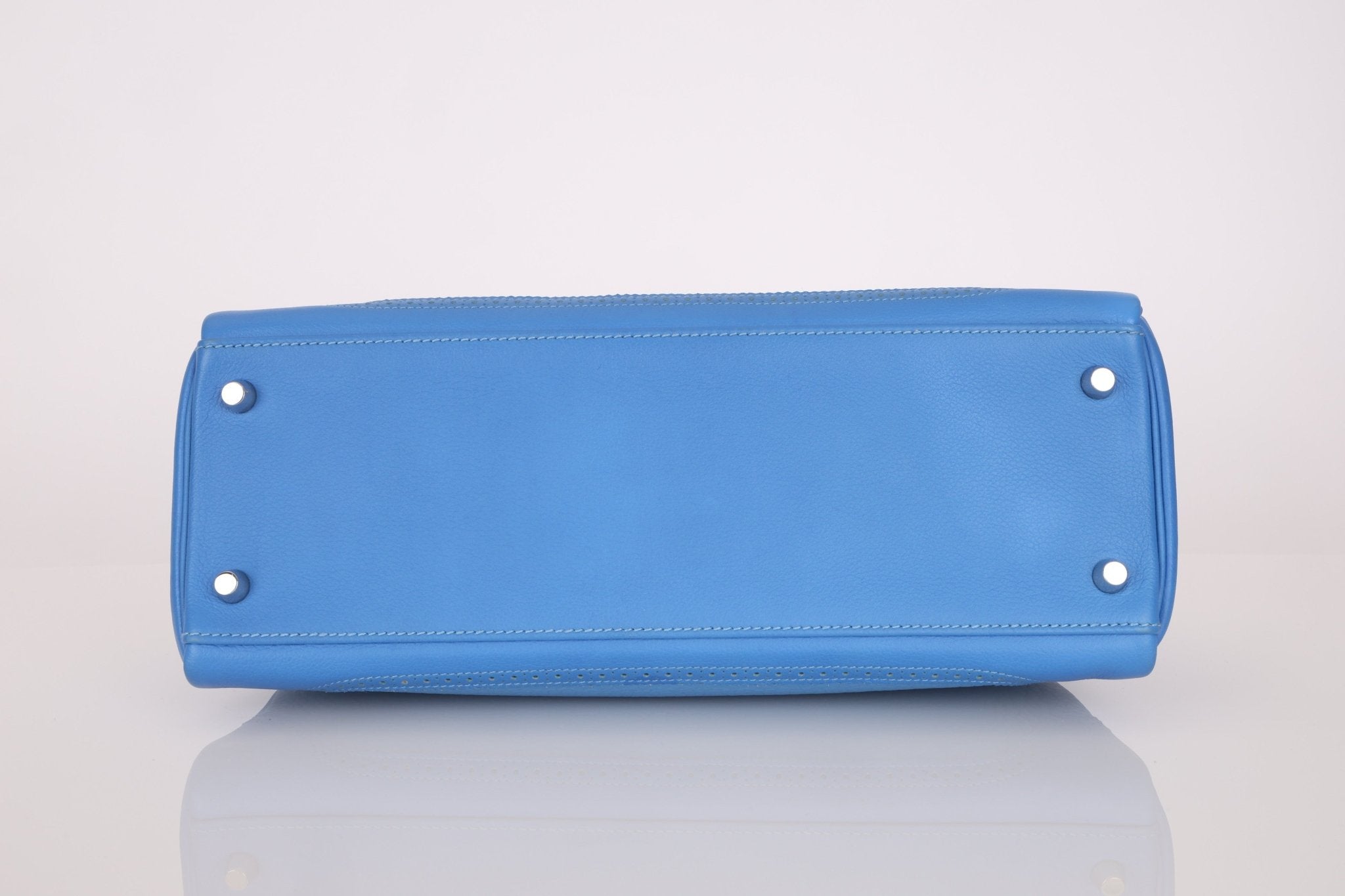 Limited Edition Hermès 2015 Bleu Paradise Clemence and Evercolor Ghillies Kelly 32 Retourne PHW - FashioNica