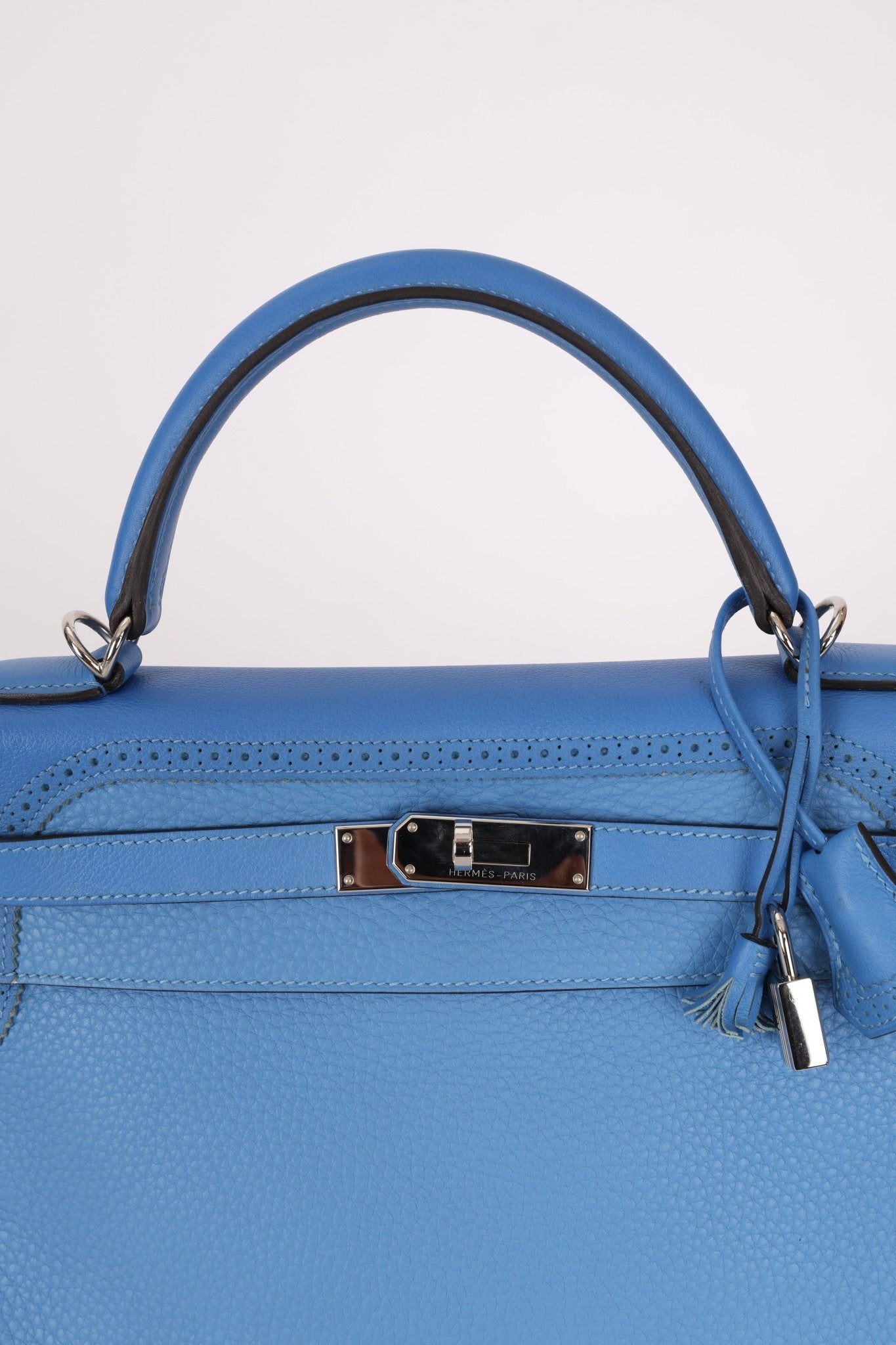 Limited Edition Hermès 2015 Bleu Paradise Clemence and Evercolor Ghillies Kelly 32 Retourne PHW - FashioNica