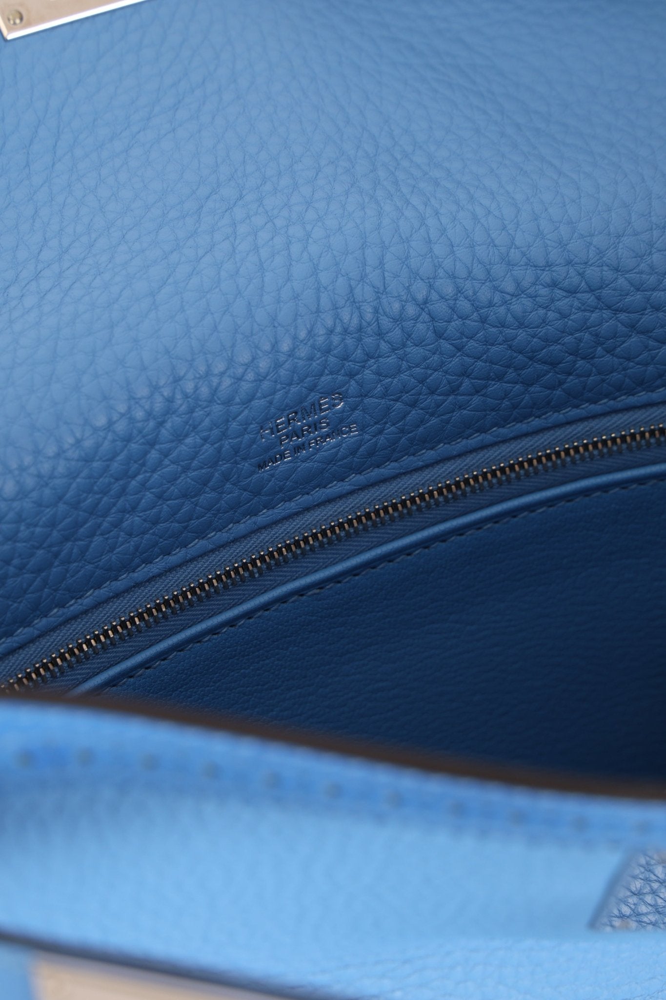 Limited Edition Hermès 2015 Bleu Paradise Clemence and Evercolor Ghillies Kelly 32 Retourne PHW - FashioNica