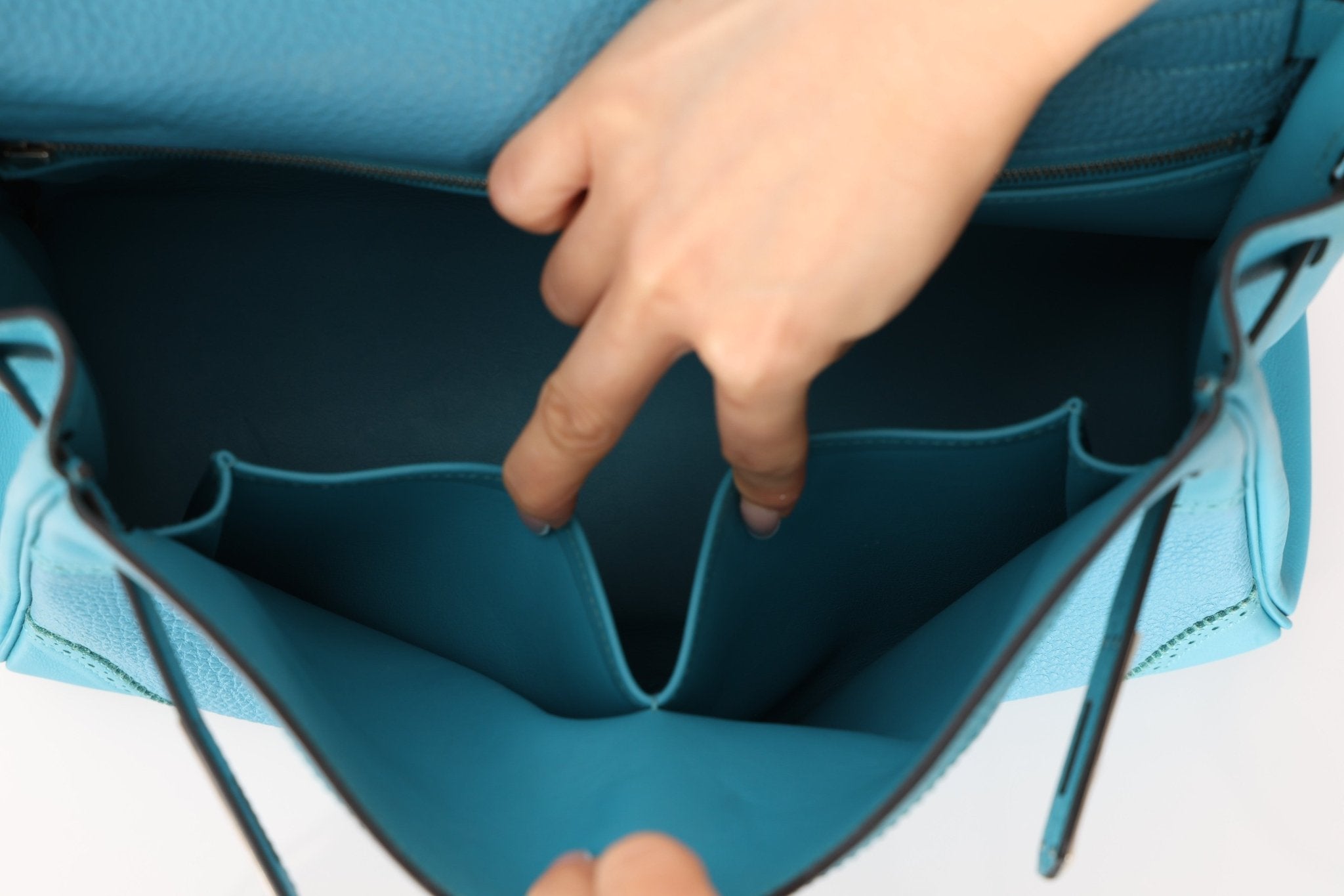 Limited Edition Hermès 2015 Turquoise Togo & Swift Ghillies Kelly 32 PHW - FashioNica