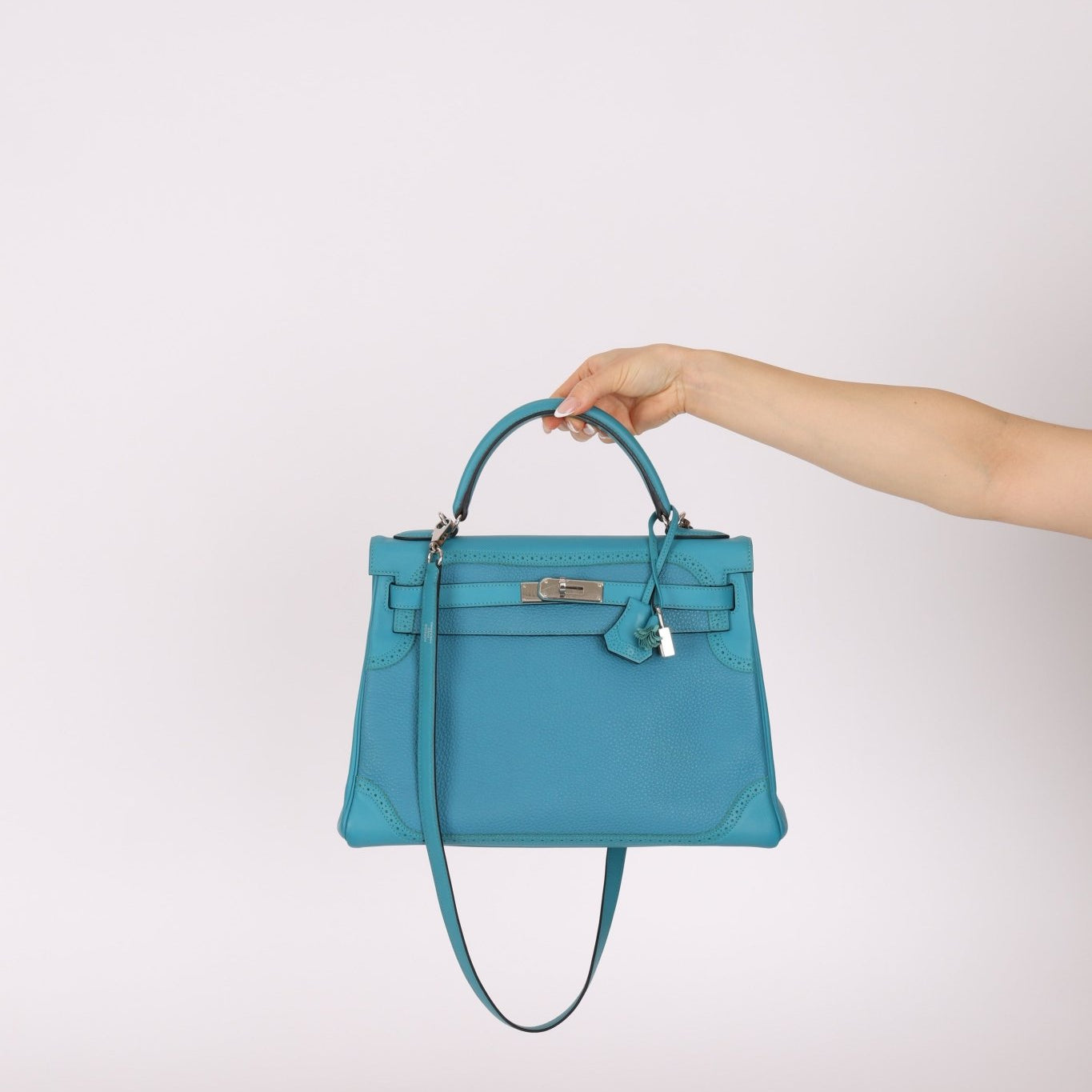 Limited Edition Hermès 2015 Turquoise Togo & Swift Ghillies Kelly 32 PHW - FashioNica
