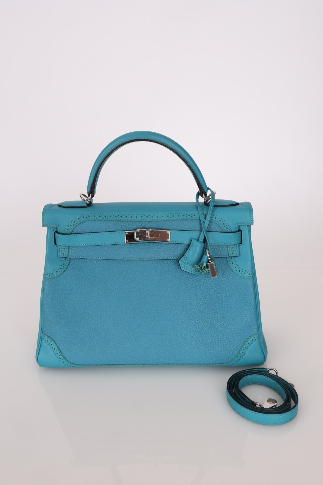 Limited Edition Hermès 2015 Turquoise Togo & Swift Ghillies Kelly 32 PHW - FashioNica