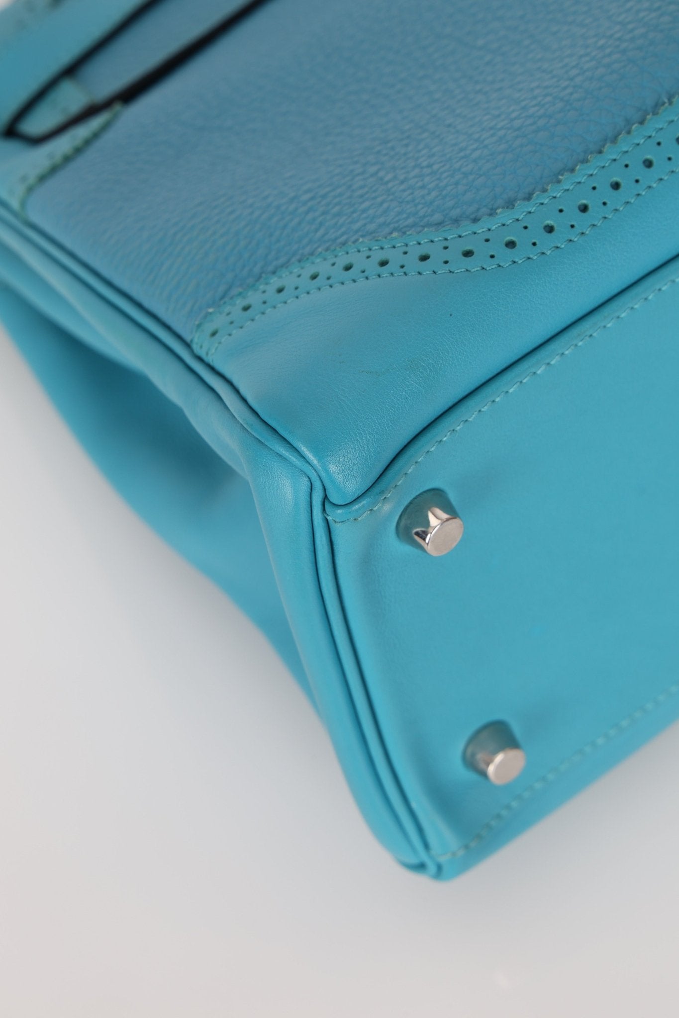 Limited Edition Hermès 2015 Turquoise Togo & Swift Ghillies Kelly 32 PHW - FashioNica