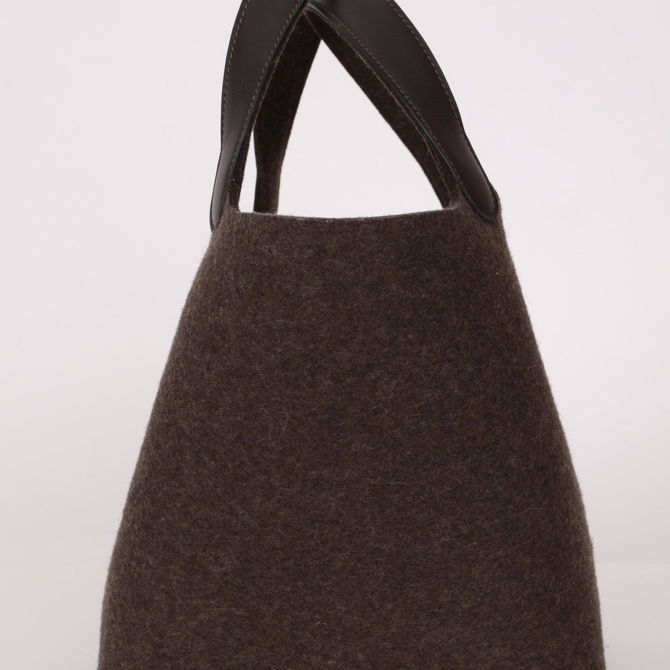 Limited Edition Hermès 2021 Ebene Swift and Wool Picotin 22 PHW - FashioNica