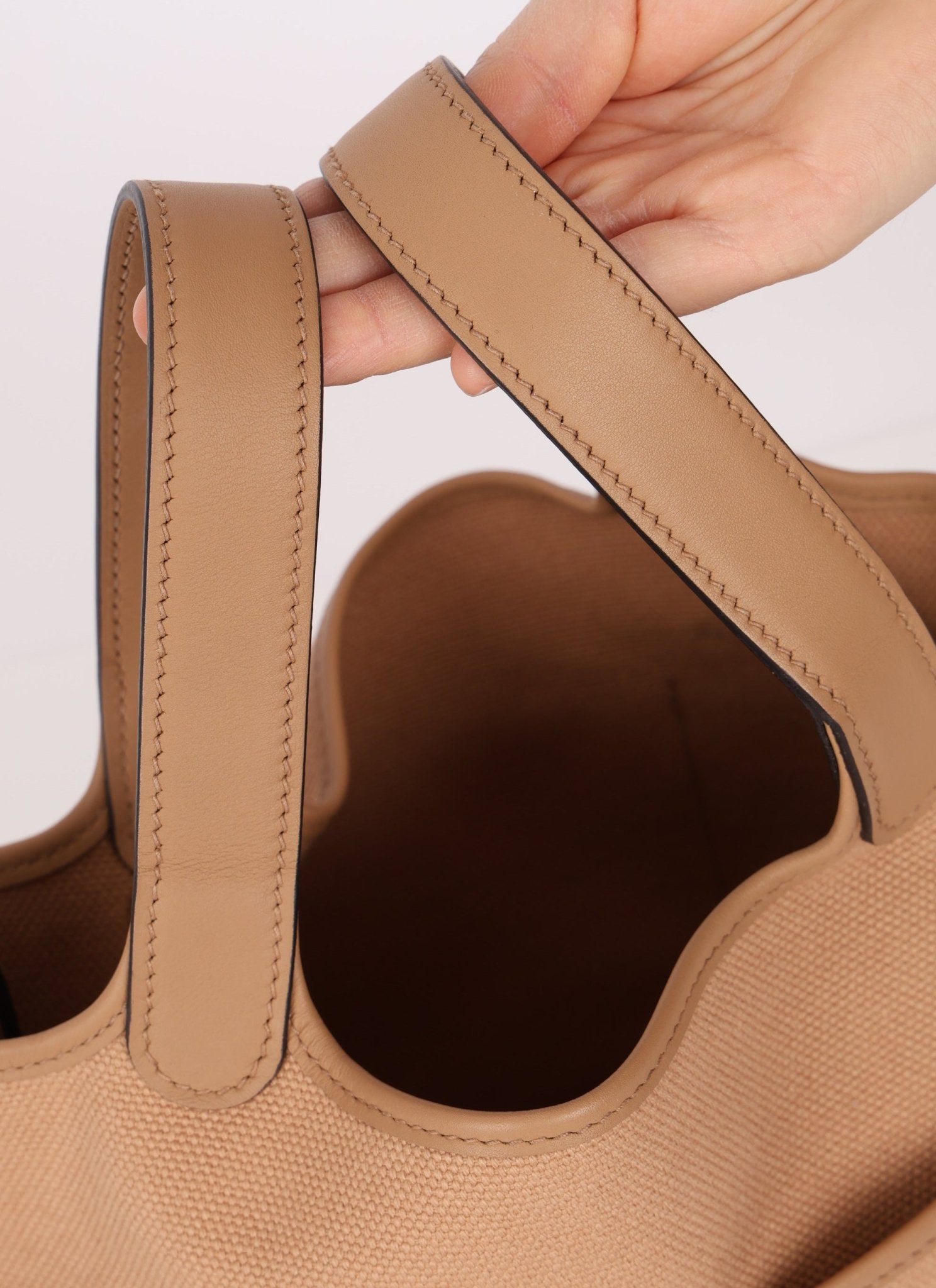 Limited Edition Hermès 2022 Chai Swift Cargo Picotin 18 GHW - FashioNica