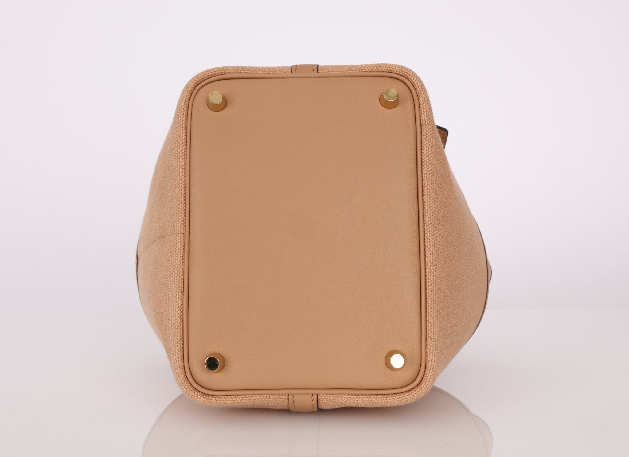 Limited Edition Hermès 2022 Chai Swift Cargo Picotin 18 GHW - FashioNica