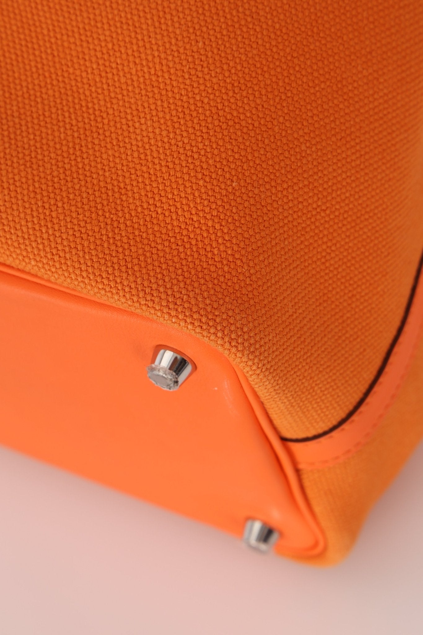 Limited Edition Hermès 2023 Orange Toile Goeland Swift Cargo Picotin 18 PHW - FashioNica