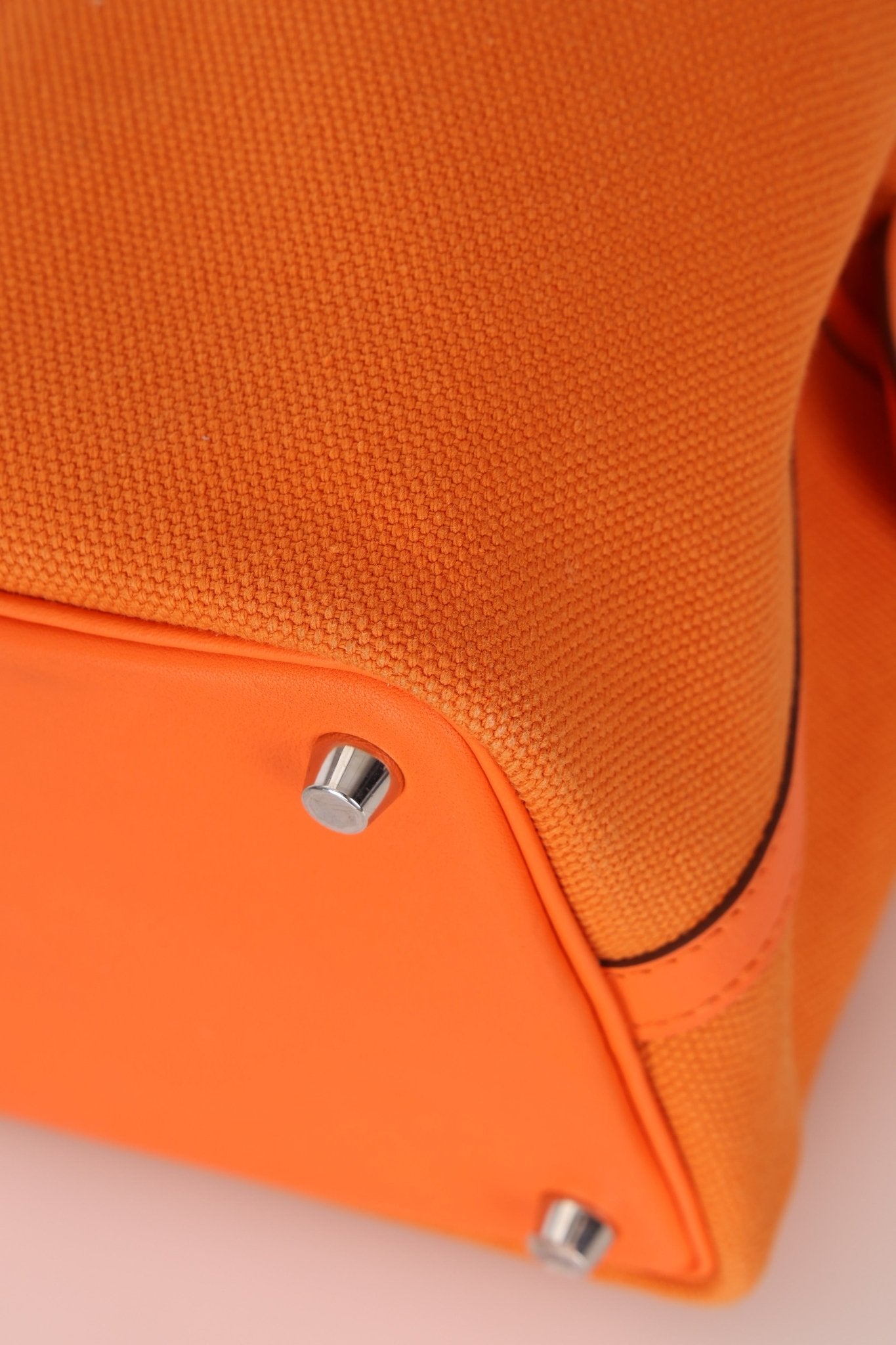 Limited Edition Hermès 2023 Orange Toile Goeland Swift Cargo Picotin 18 PHW - FashioNica